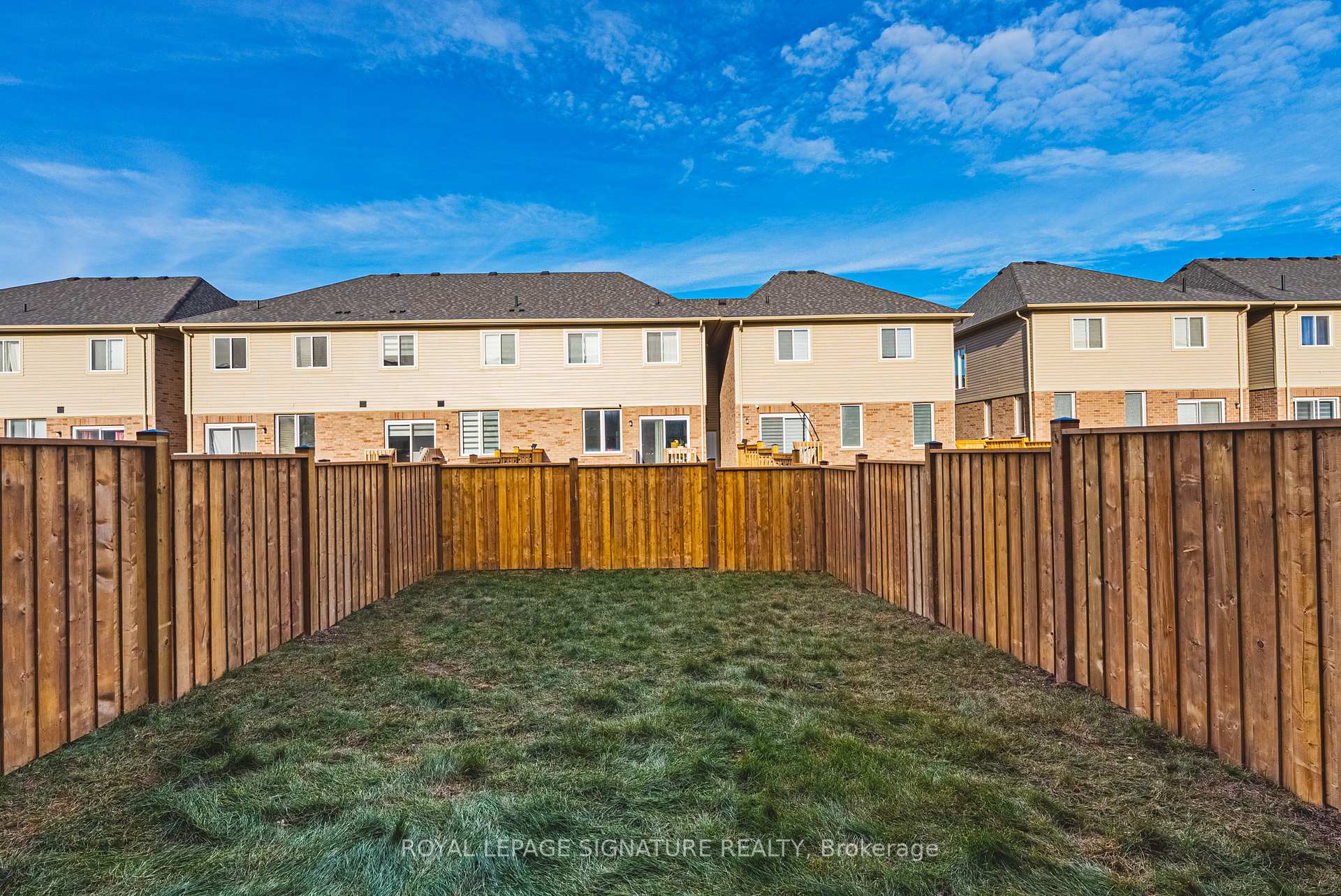 Photo 26 of 151 Sonoma Lane, Hamilton, Winona — HOMEH