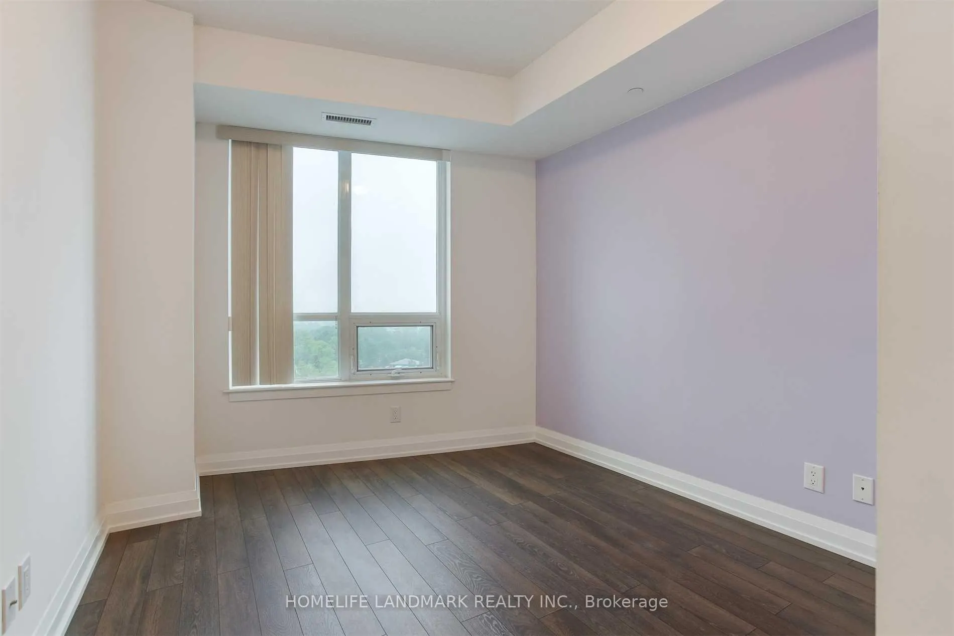 Photo 8 of Unit 1727, 7161 Yonge Street, Markham, Thornhill — HOMEH