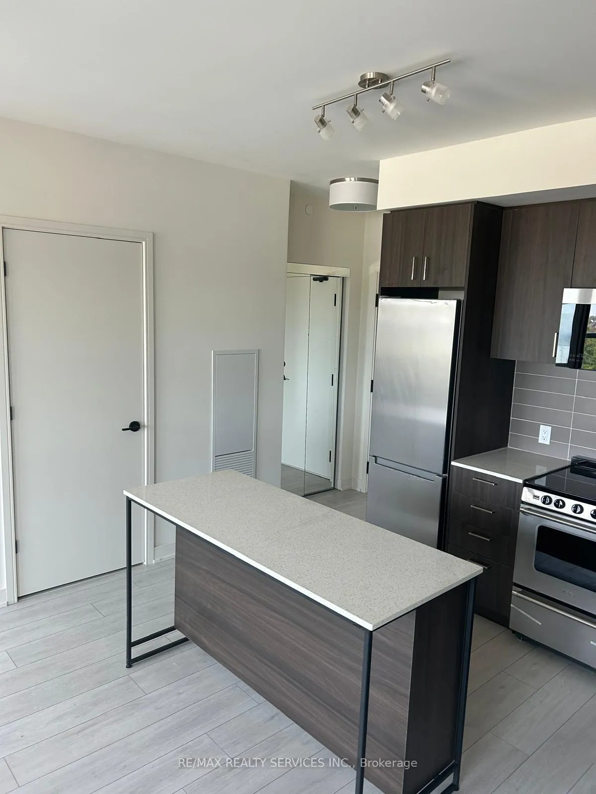 Photo 7 of Unit 508, 8010 Derry Road, Milton, Coates — HOMEH