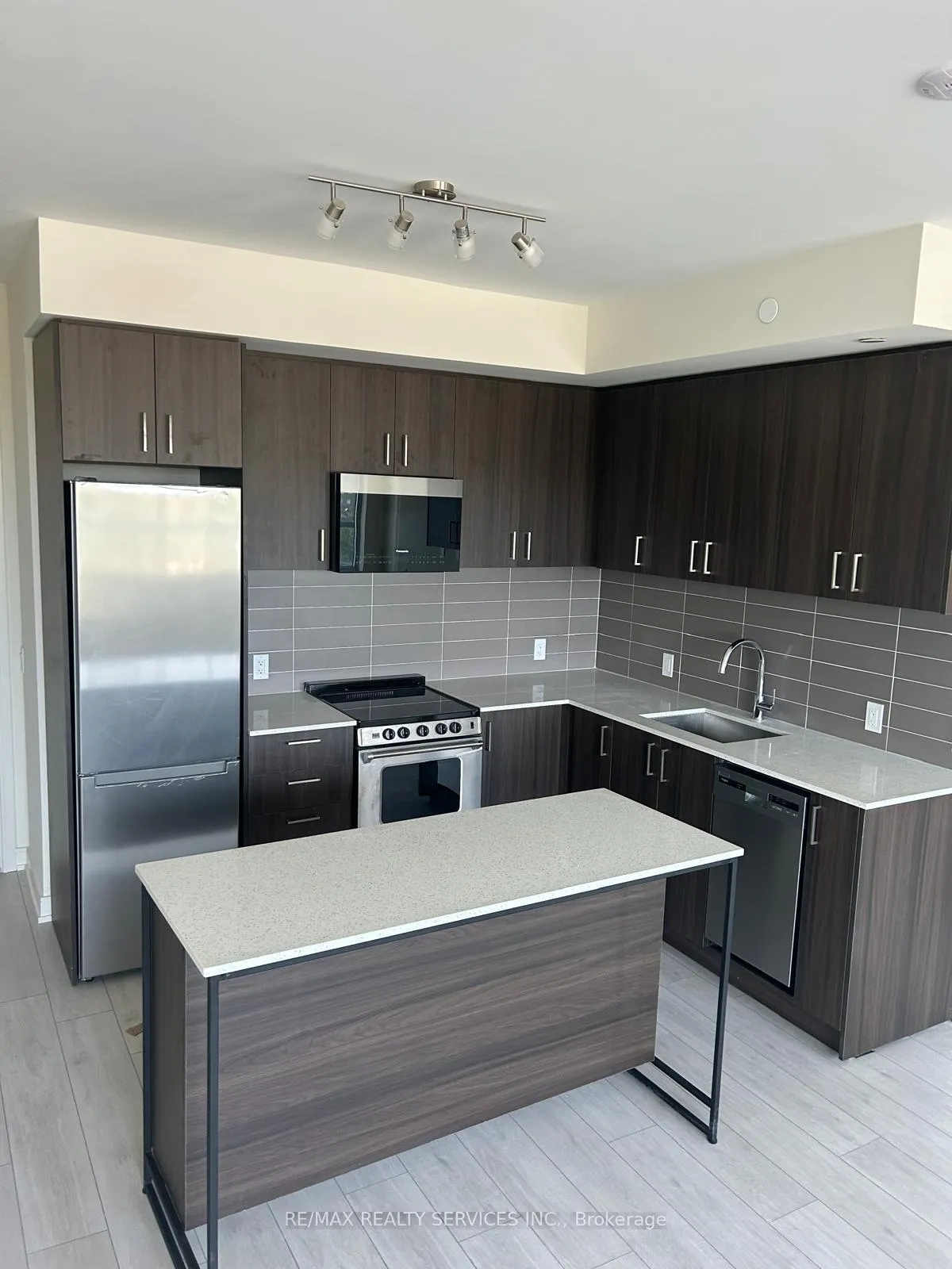 Photo 9 of Unit 508, 8010 Derry Road, Milton, Coates — HOMEH