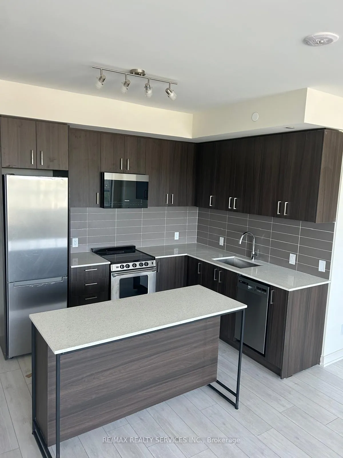 Photo 10 of Unit 508, 8010 Derry Road, Milton, Coates — HOMEH