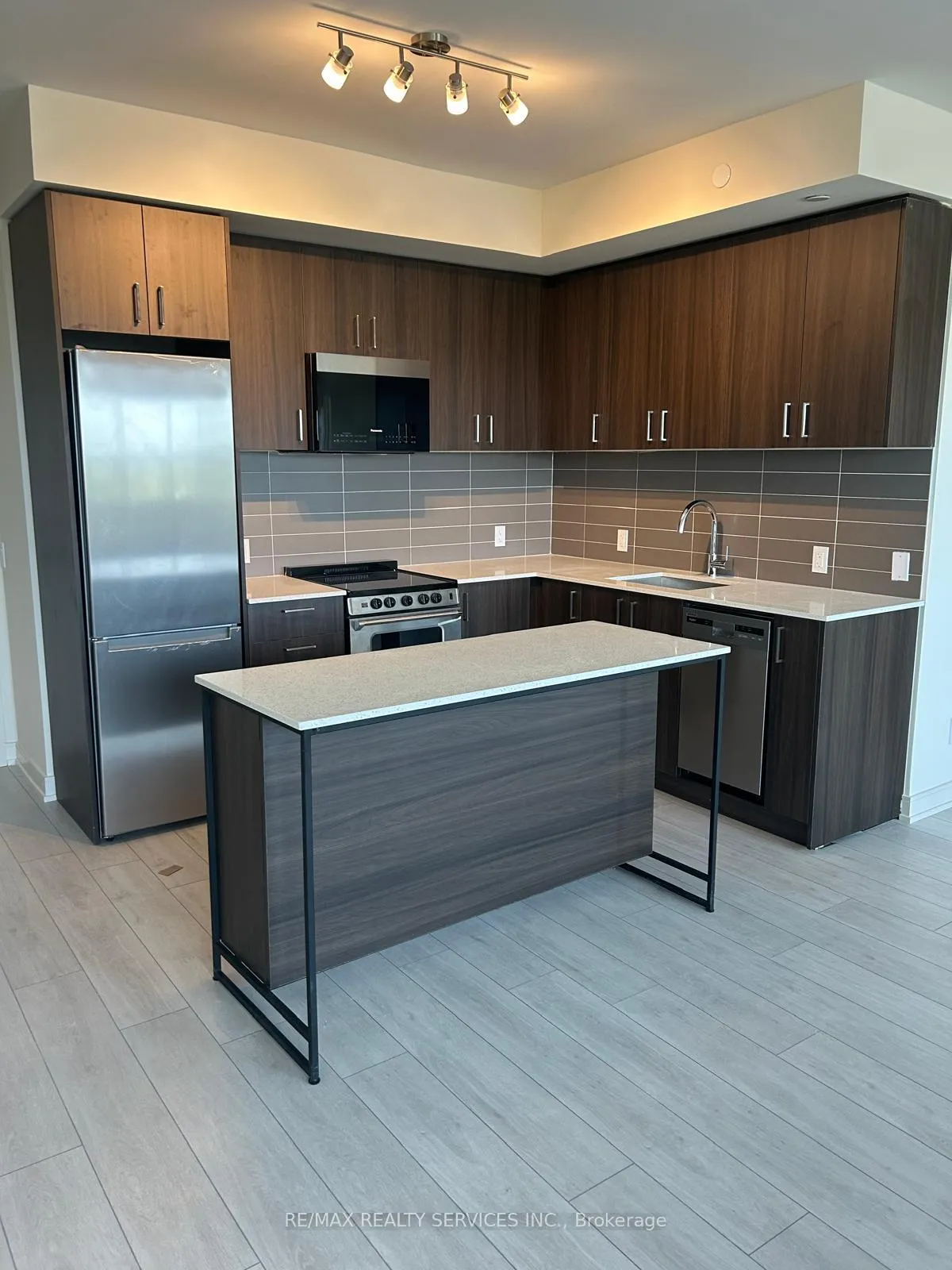 Photo 15 of Unit 508, 8010 Derry Road, Milton, Coates — HOMEH