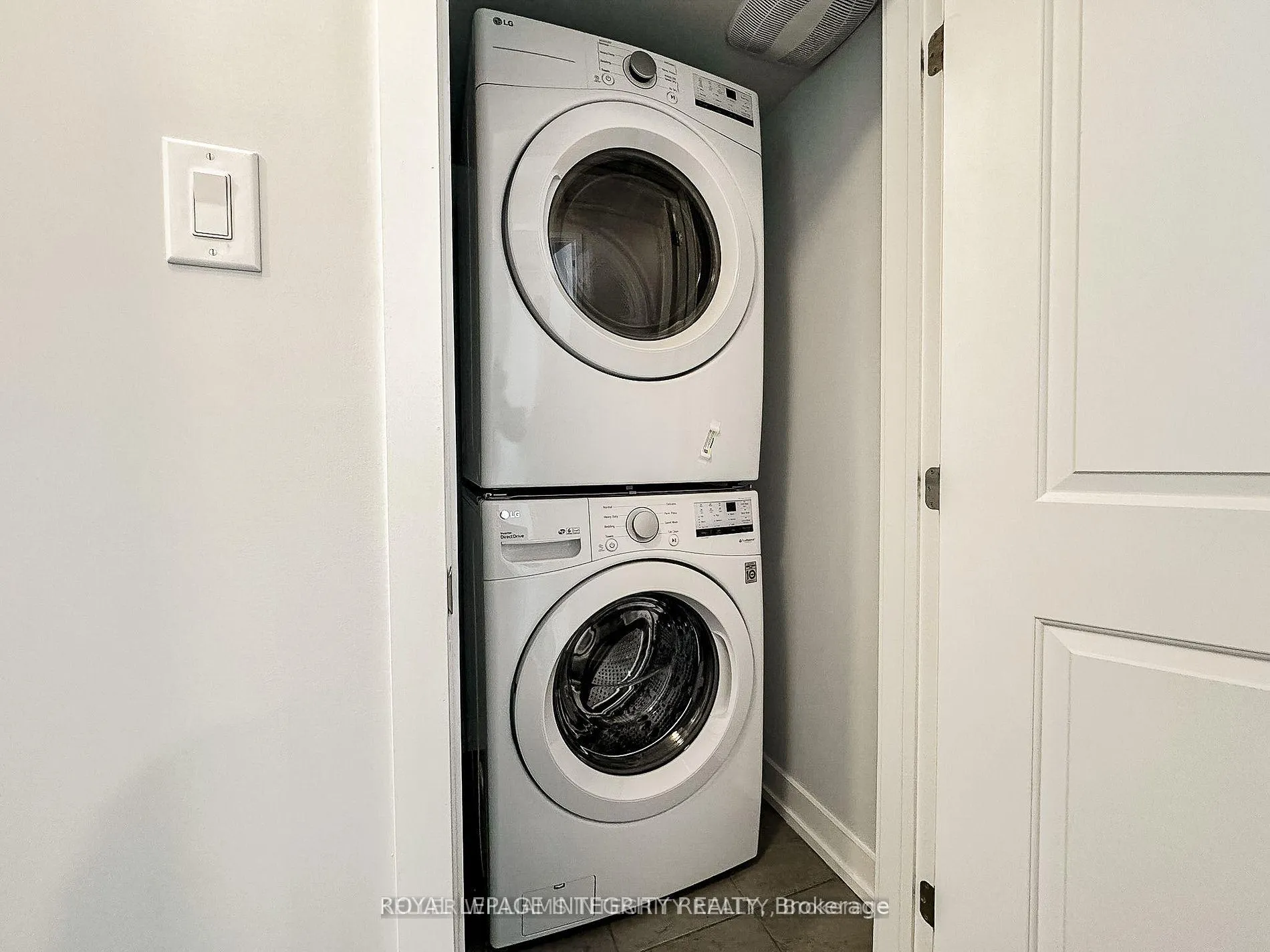 Photo 27 of Unit 82, 994 Chapman Mills Drive, Ottawa, Barrhaven - Heritage Park — HOMEH