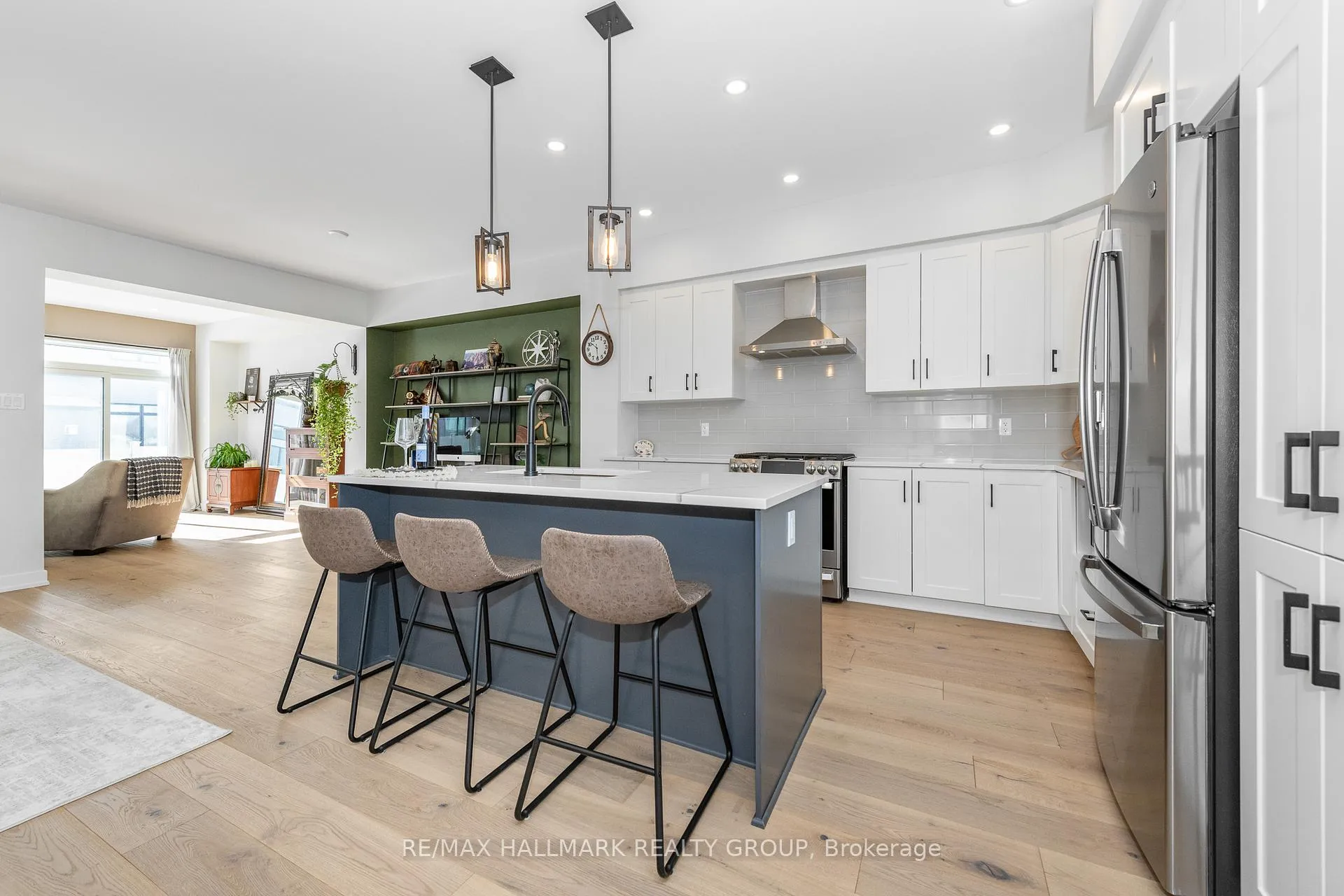 Photo 8 of 2260 Copperhead Street, Ottawa, Mer Bleue/Bradley Estates/Anderson Park — HOMEH
