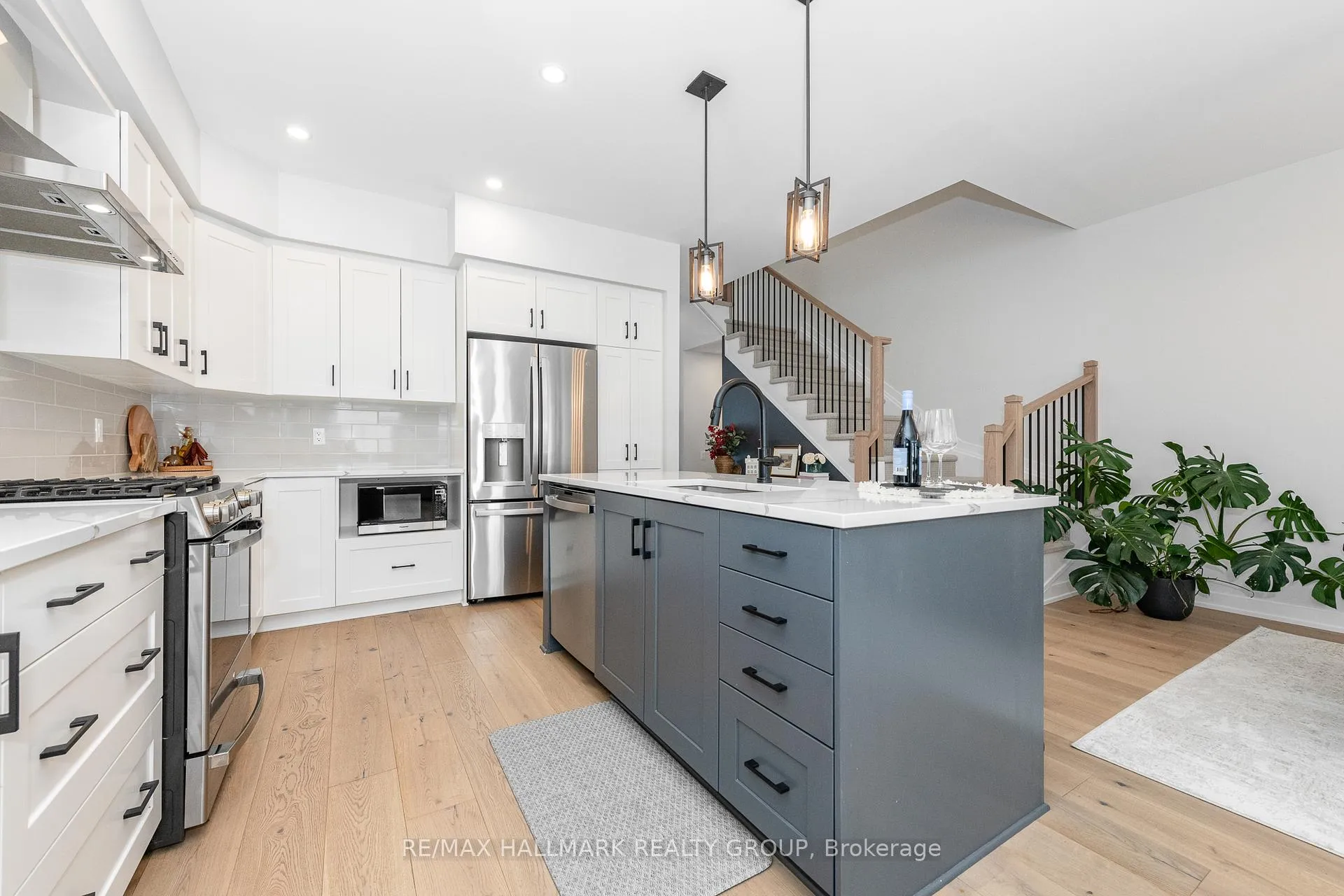 Photo 11 of 2260 Copperhead Street, Ottawa, Mer Bleue/Bradley Estates/Anderson Park — HOMEH