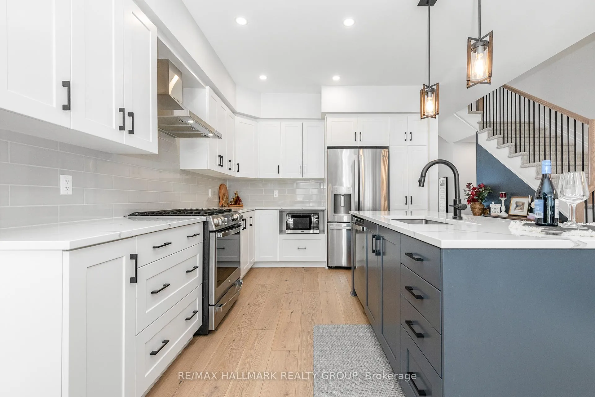 Photo 12 of 2260 Copperhead Street, Ottawa, Mer Bleue/Bradley Estates/Anderson Park — HOMEH