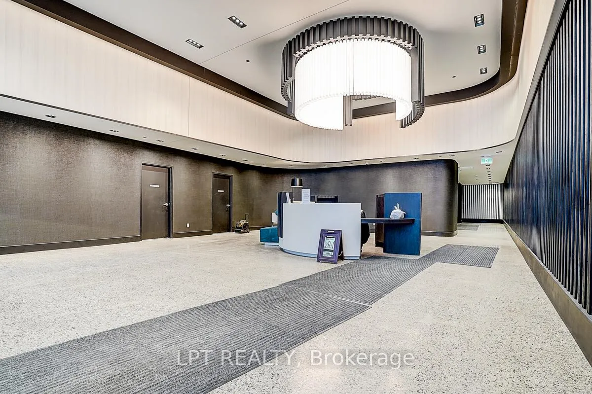 Photo 2 of Unit Suite 914, 56 Andre de Grasse Street, Markham, Unionville — HOMEH