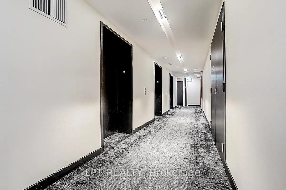 Photo 3 of Unit Suite 914, 56 Andre de Grasse Street, Markham, Unionville — HOMEH