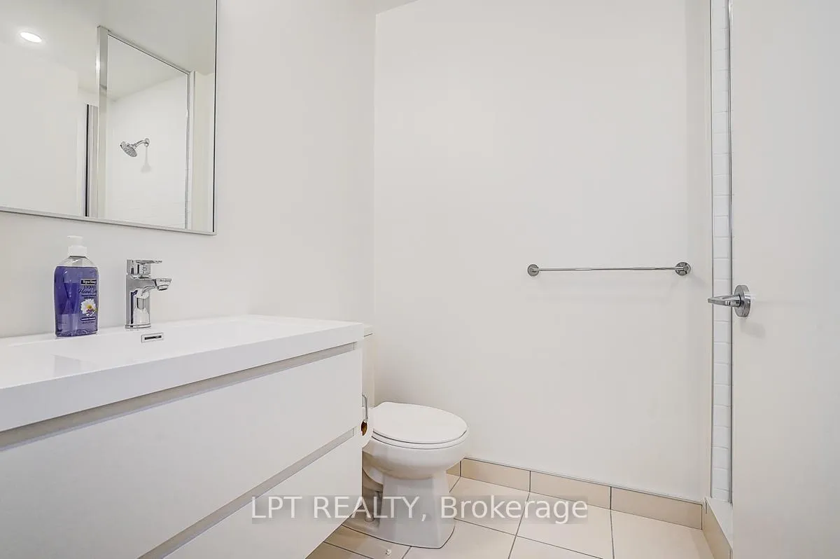 Photo 6 of Unit Suite 914, 56 Andre de Grasse Street, Markham, Unionville — HOMEH