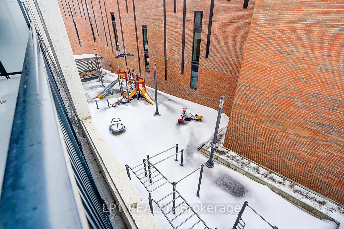 Photo 17 of Unit Suite 914, 56 Andre de Grasse Street, Markham, Unionville — HOMEH