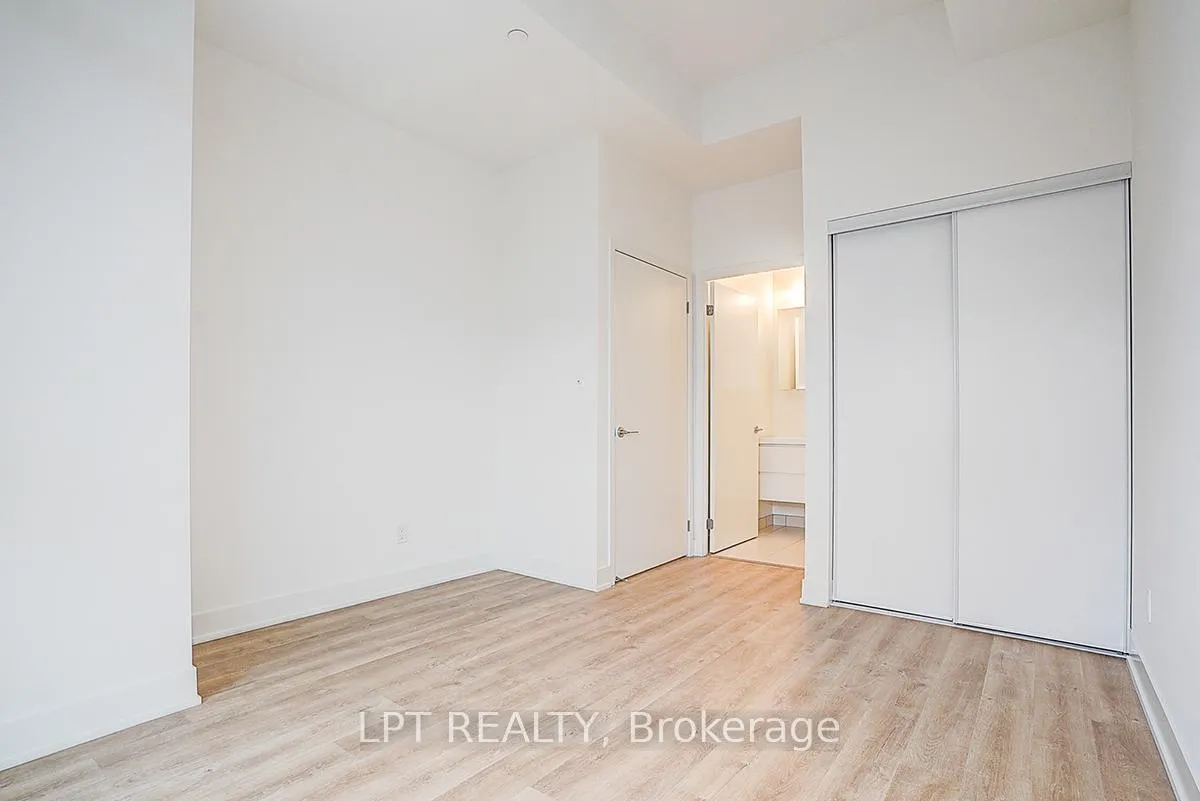 Photo 21 of Unit Suite 914, 56 Andre de Grasse Street, Markham, Unionville — HOMEH