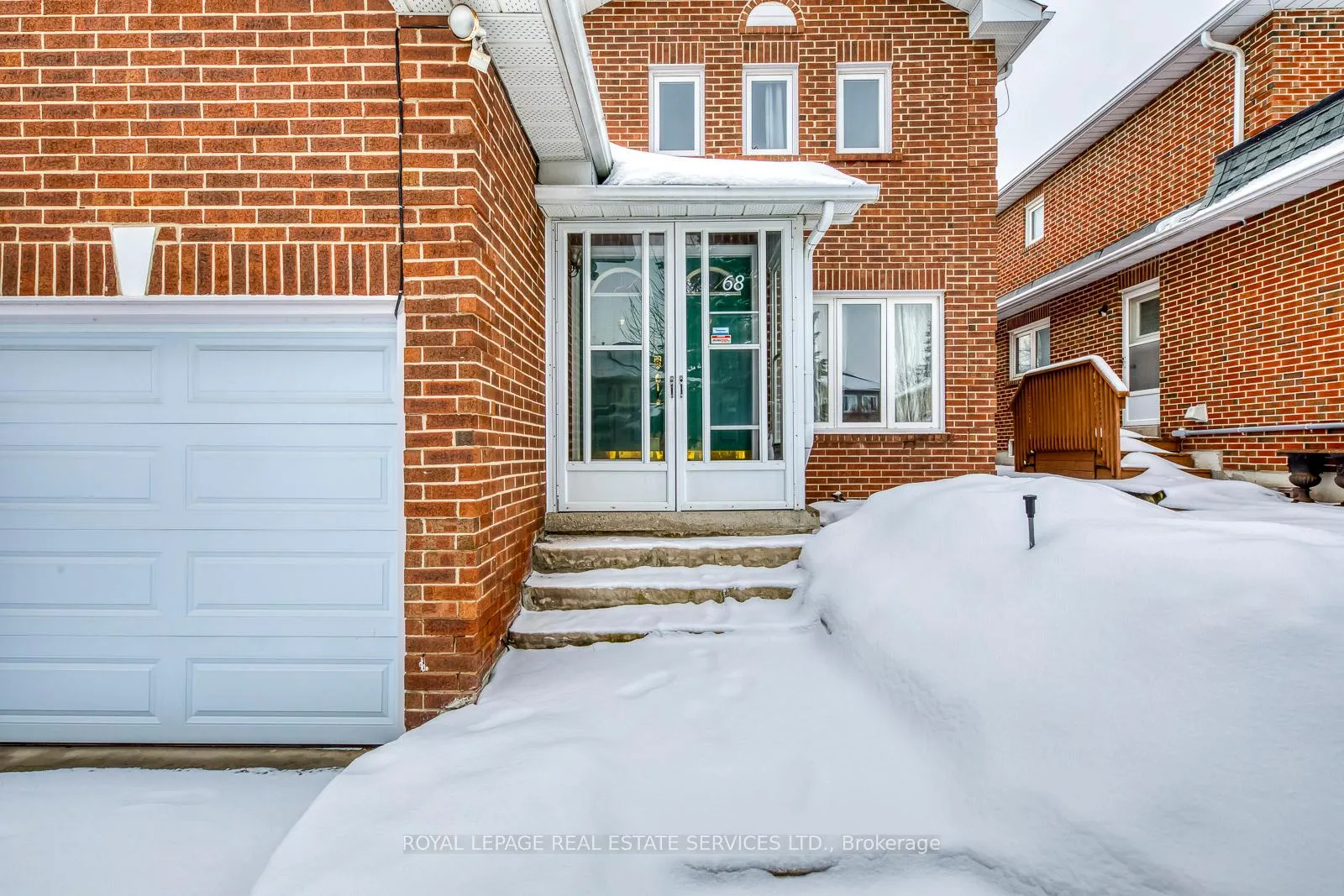 Photo 3 of 68 Nadine Crescent, Markham, Unionville — HOMEH