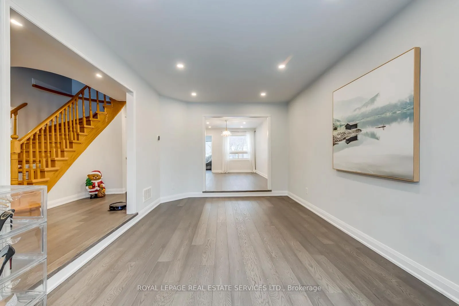 Photo 10 of 68 Nadine Crescent, Markham, Unionville — HOMEH