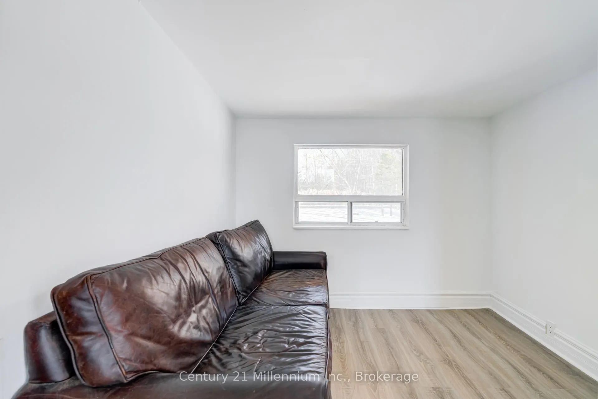 Photo 17 of 303240 33 Side Road, Meaford — HOMEH