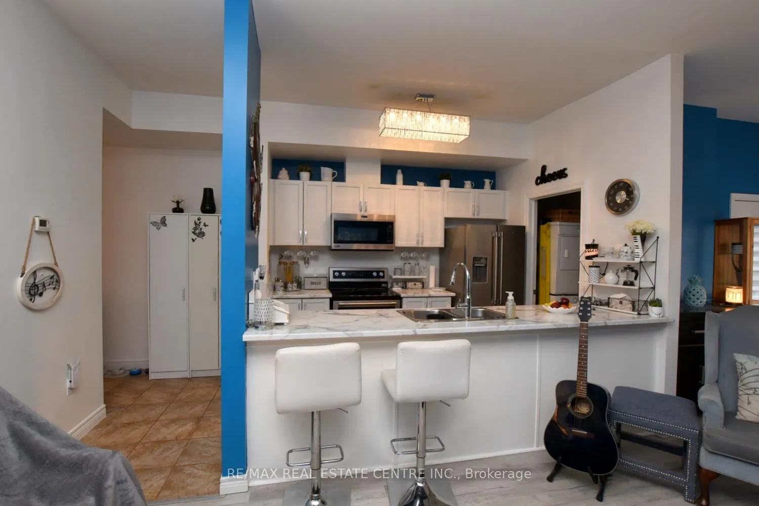 Photo 8 of Unit 2, 60 Natalia Avenue, Hamilton, Mount Hope — HOMEH