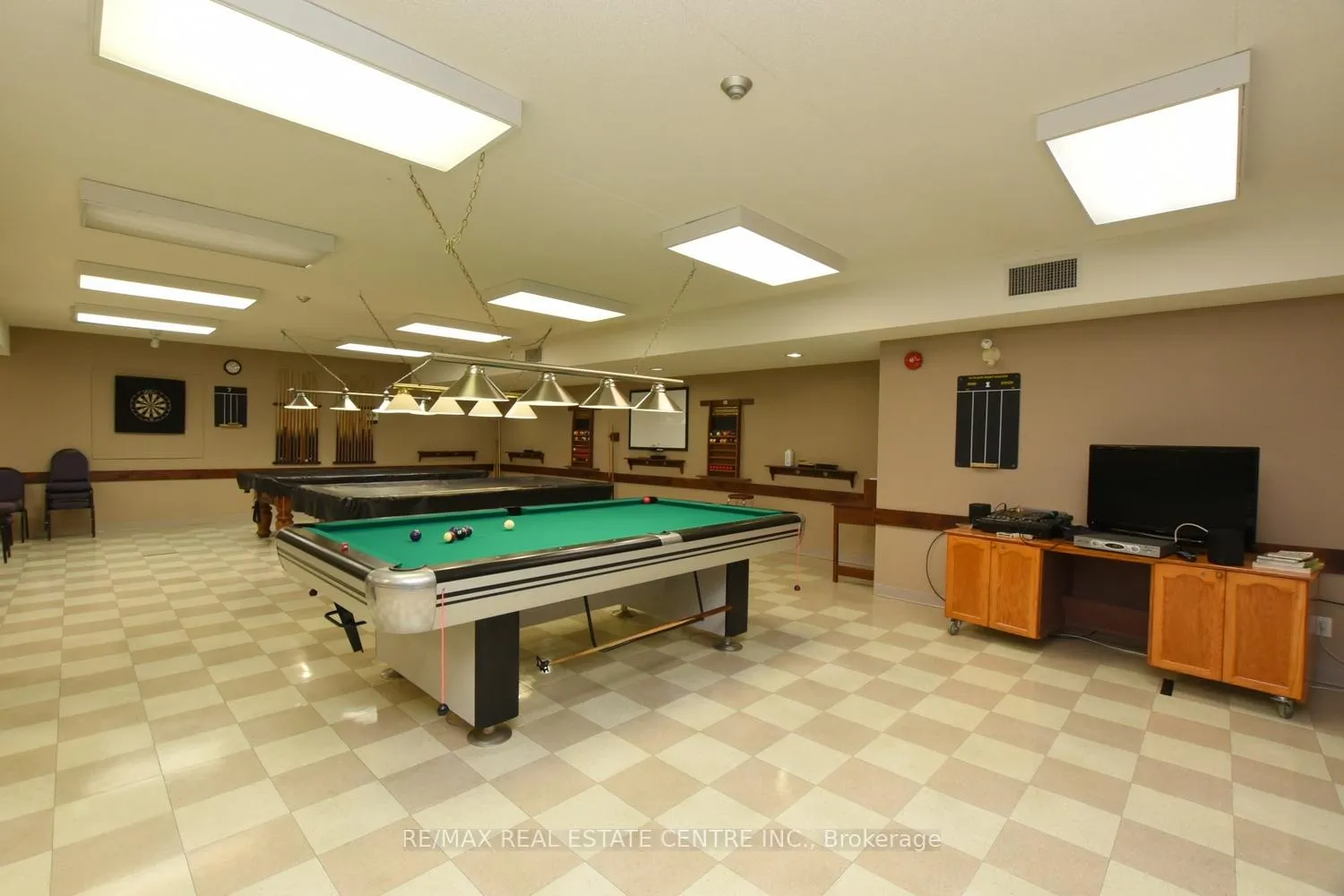 Photo 39 of Unit 2, 60 Natalia Avenue, Hamilton, Mount Hope — HOMEH