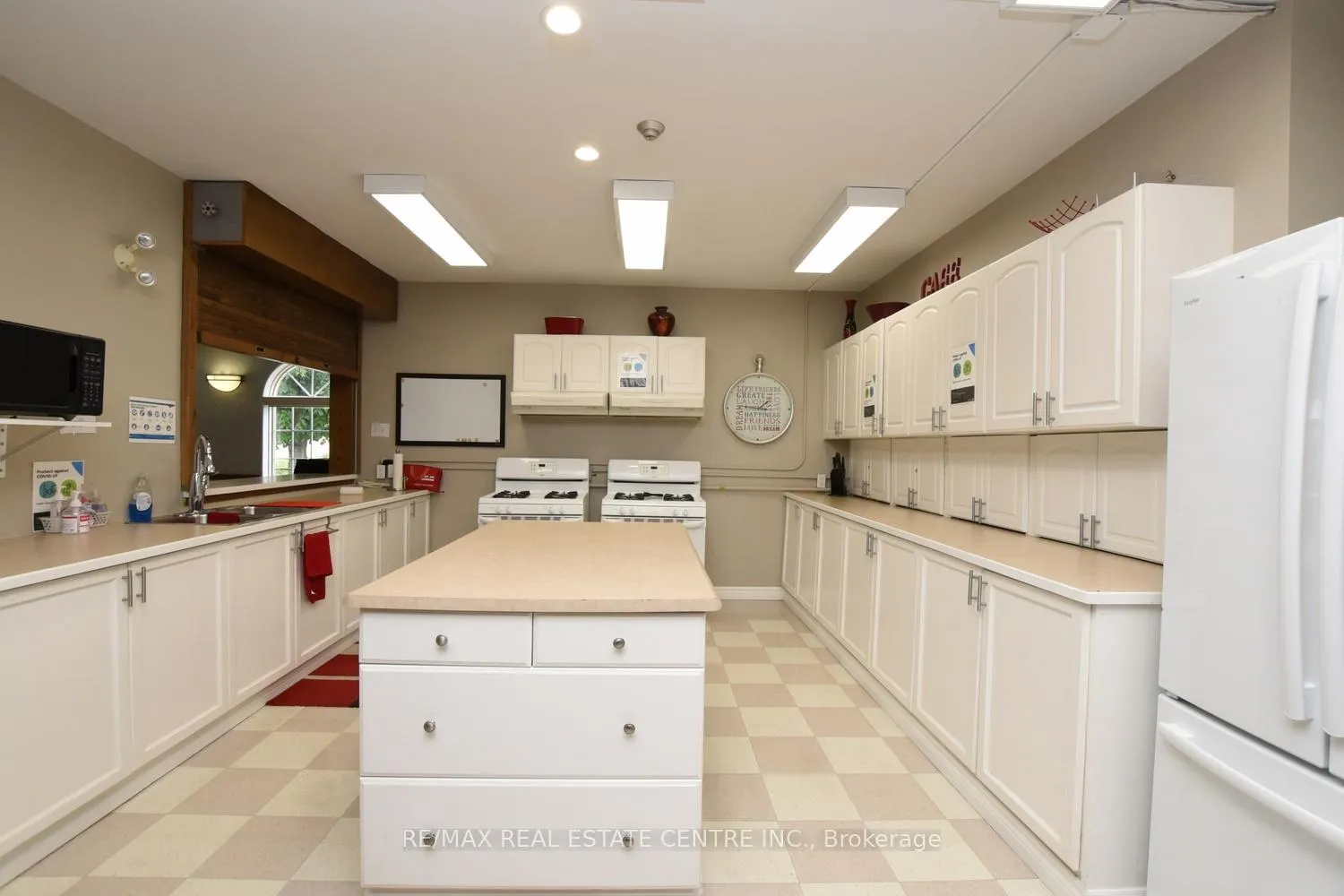 Photo 41 of Unit 2, 60 Natalia Avenue, Hamilton, Mount Hope — HOMEH