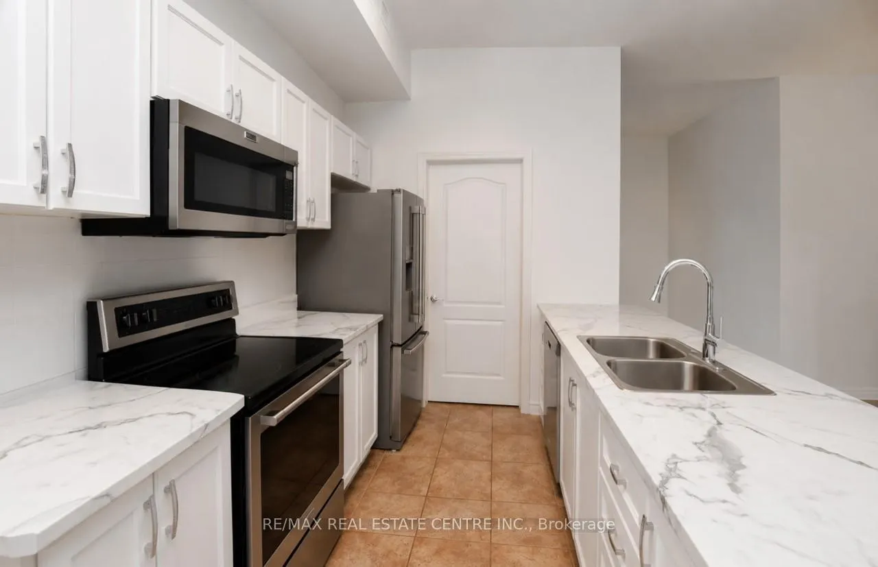 Photo 12 of Unit 2, 60 Natalia Avenue, Hamilton, Mount Hope — HOMEH