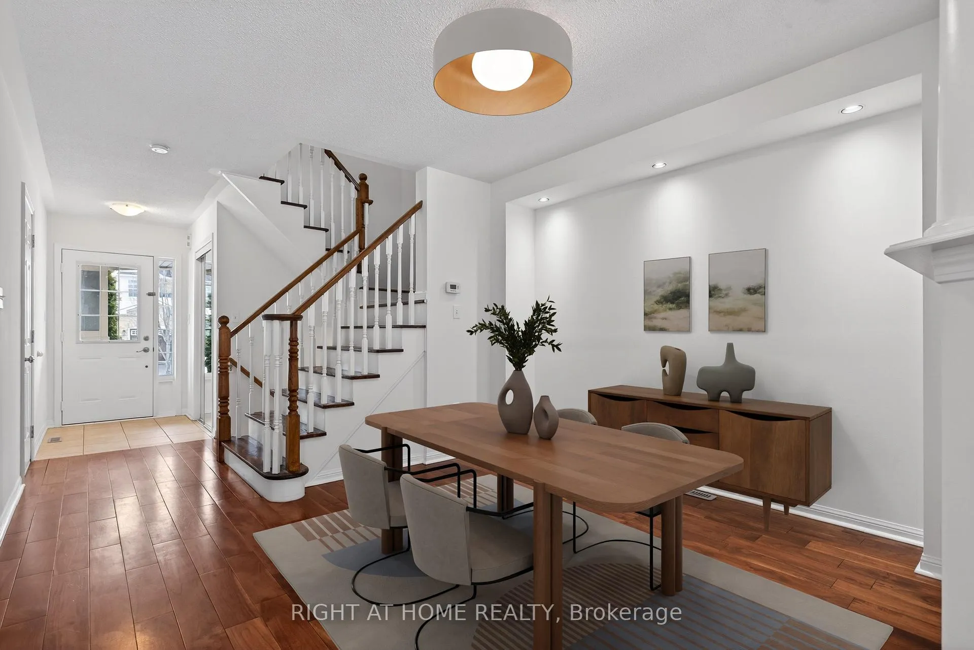 Photo 6 of 4063 Donnic Drive, Burlington, Alton — HOMEH