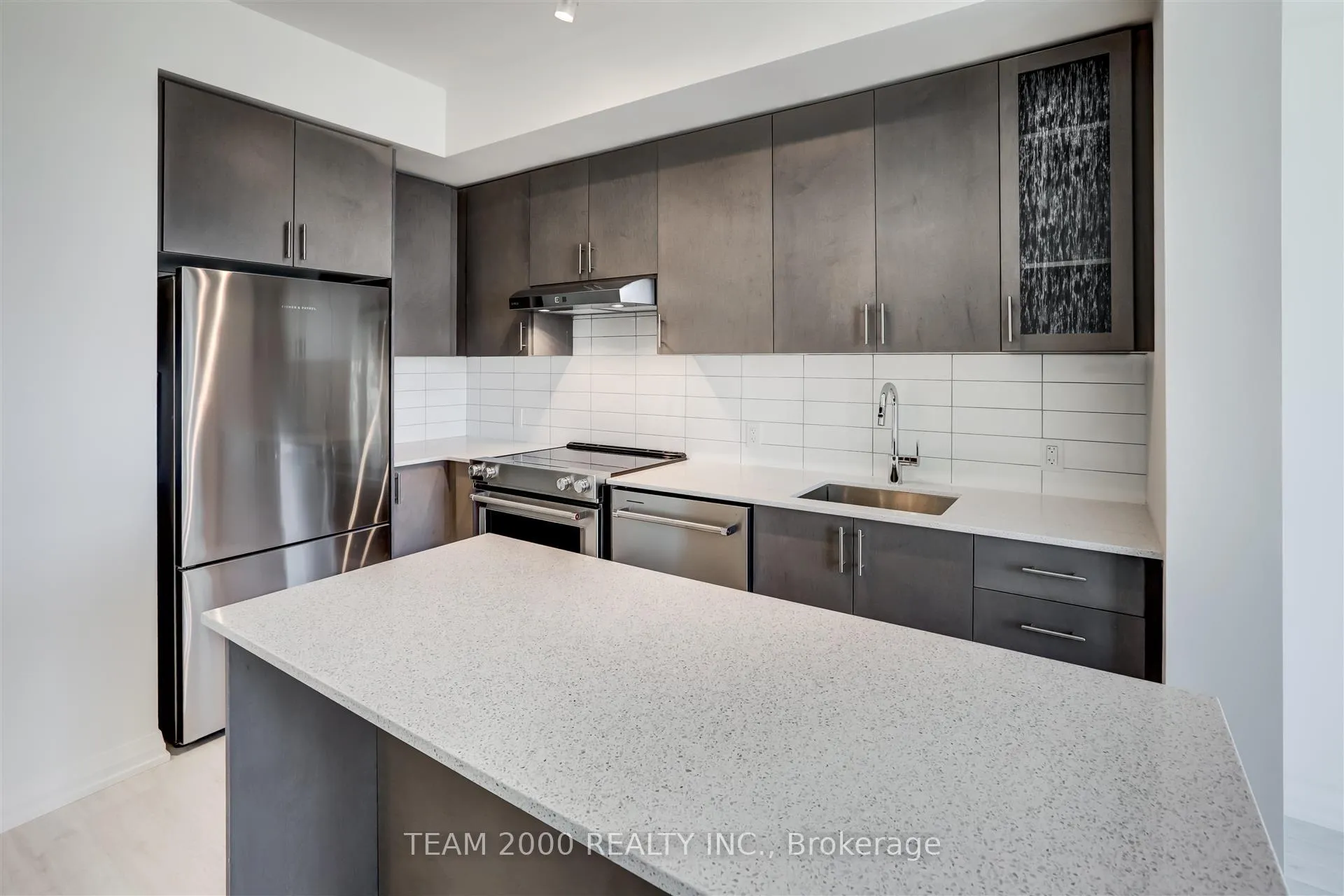 Photo 10 of Unit 1122, 9000 Jane Street, Vaughan, Vellore Village — HOMEH