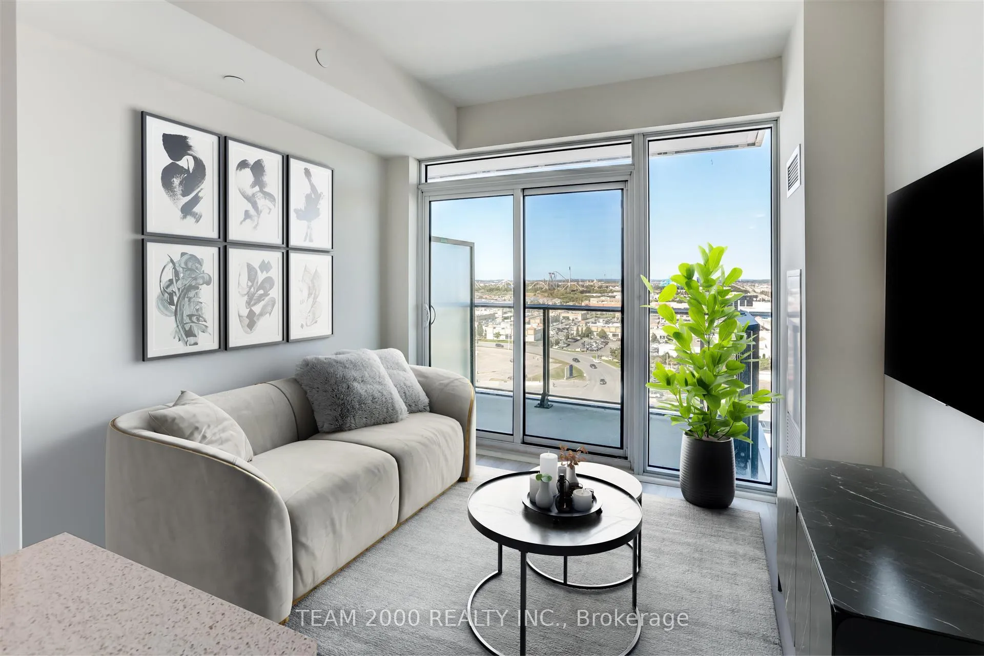 Photo 13 of Unit 1122, 9000 Jane Street, Vaughan, Vellore Village — HOMEH