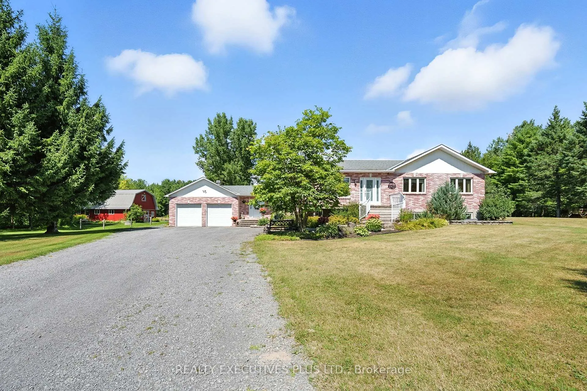 Photo of 2935 Baseline Road