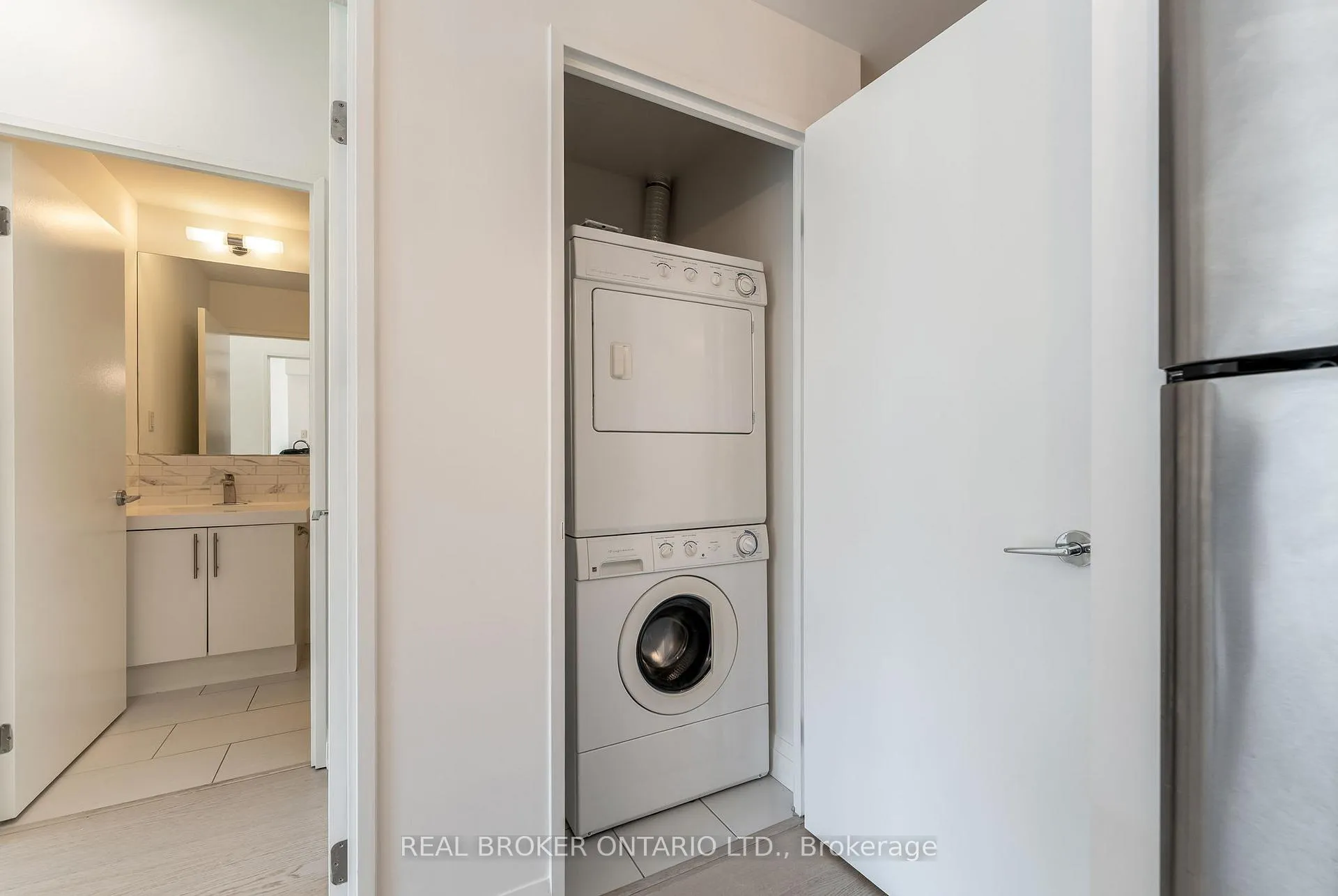 Photo 18 of Unit 1509, 83 Redpath Avenue, Toronto, Mount Pleasant West — HOMEH