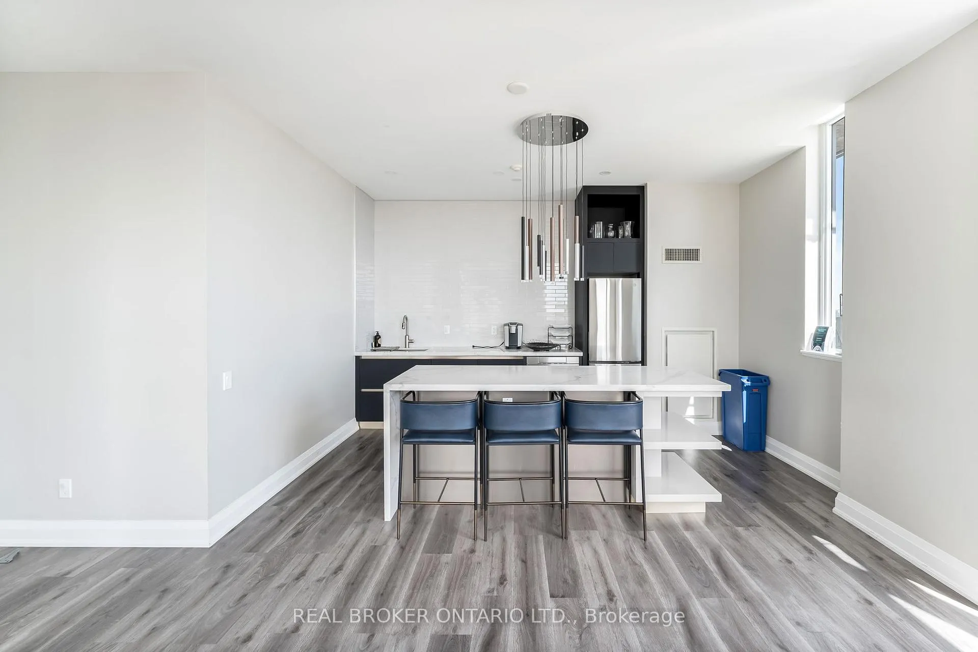 Photo 24 of Unit 1509, 83 Redpath Avenue, Toronto, Mount Pleasant West — HOMEH