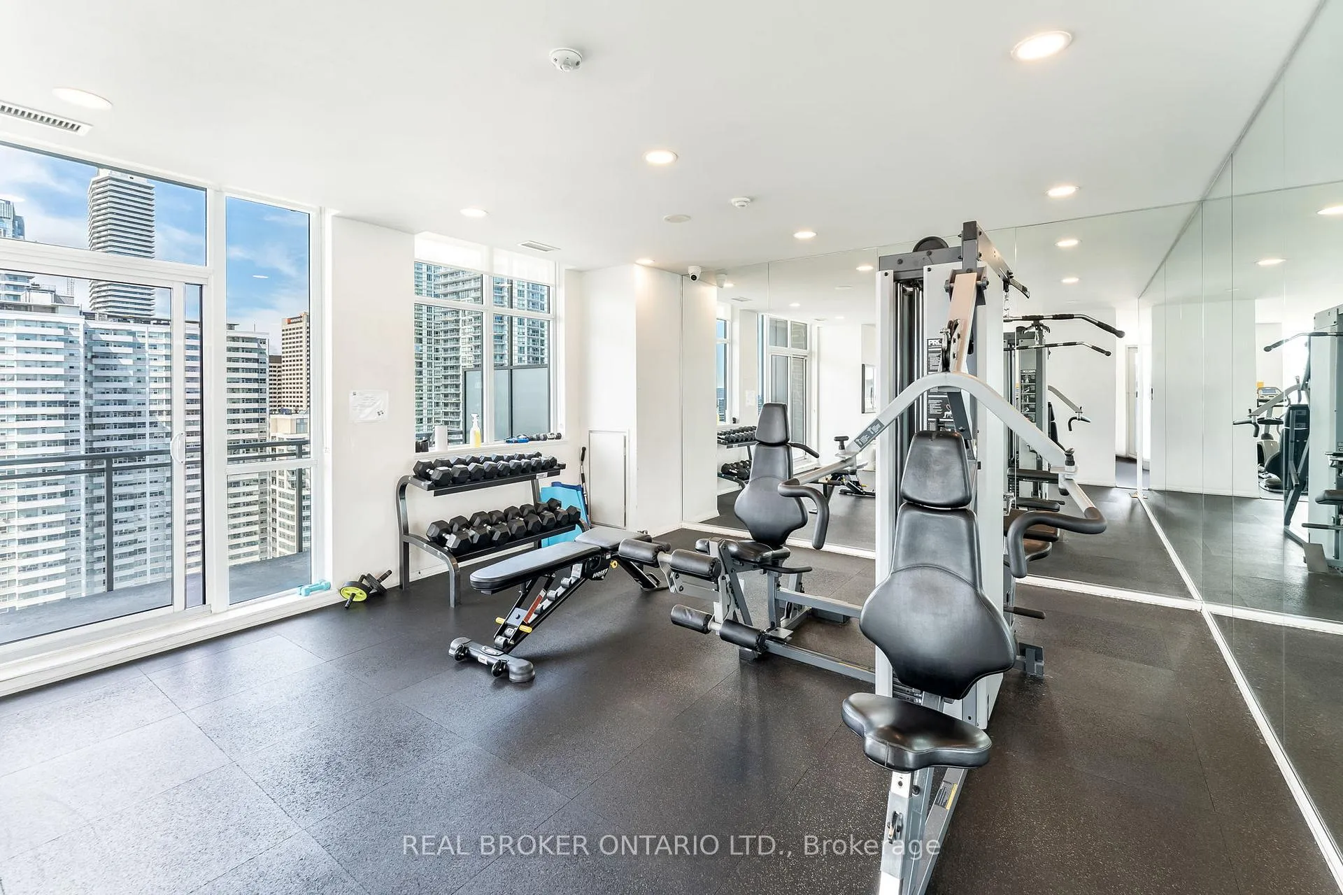 Photo 26 of Unit 1509, 83 Redpath Avenue, Toronto, Mount Pleasant West — HOMEH