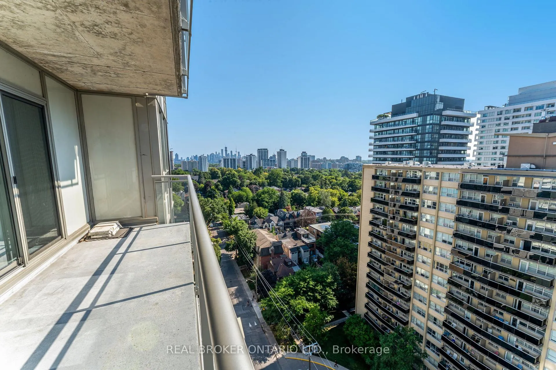 Photo 33 of Unit 1509, 83 Redpath Avenue, Toronto, Mount Pleasant West — HOMEH