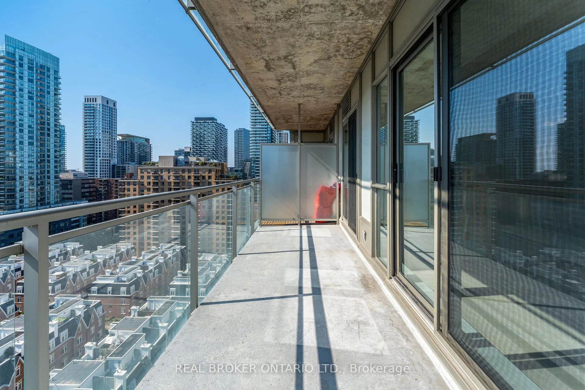 Photo 35 of Unit 1509, 83 Redpath Avenue, Toronto, Mount Pleasant West — HOMEH