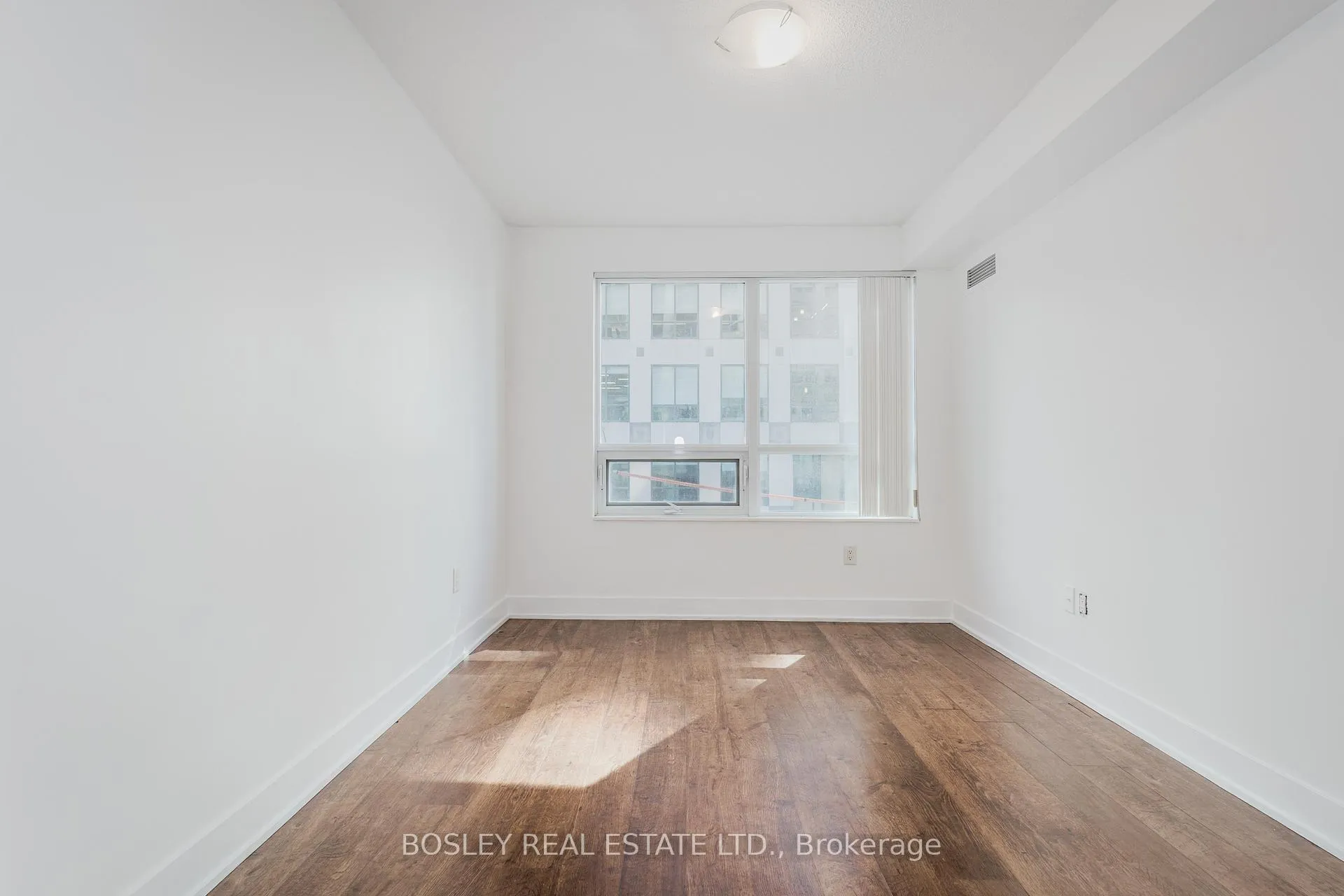 Photo 22 of Unit 311, 20 Blue Jays Way, Toronto, Waterfront Communities — HOMEH