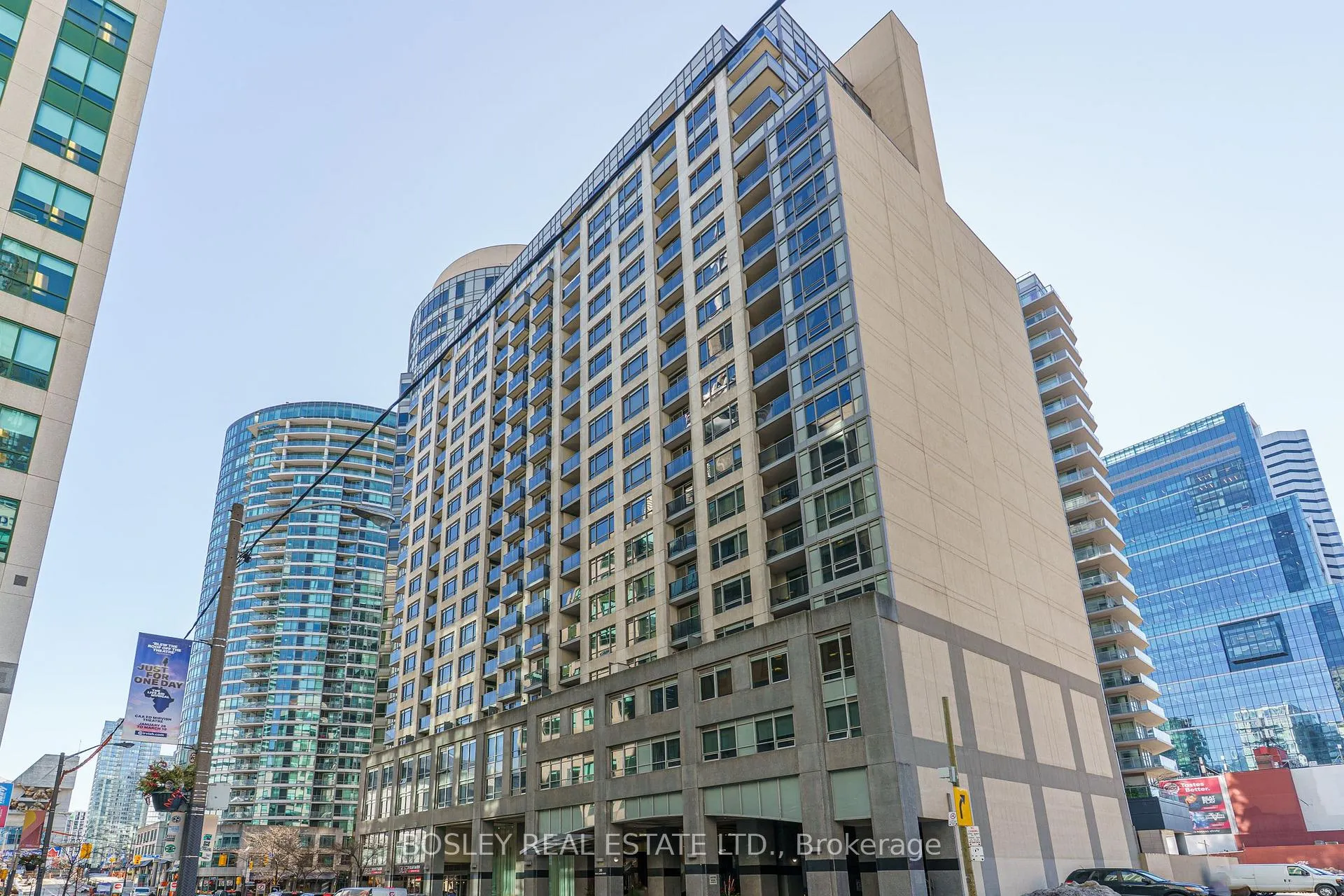 Photo 40 of Unit 311, 20 Blue Jays Way, Toronto, Waterfront Communities — HOMEH