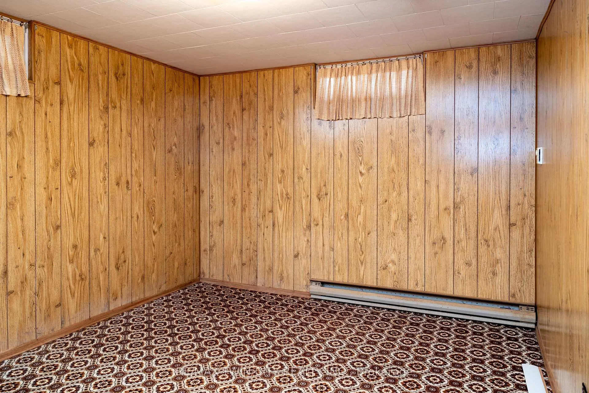 Photo 20 of 209 Argyle Avenue, Norfolk, Delhi — HOMEH