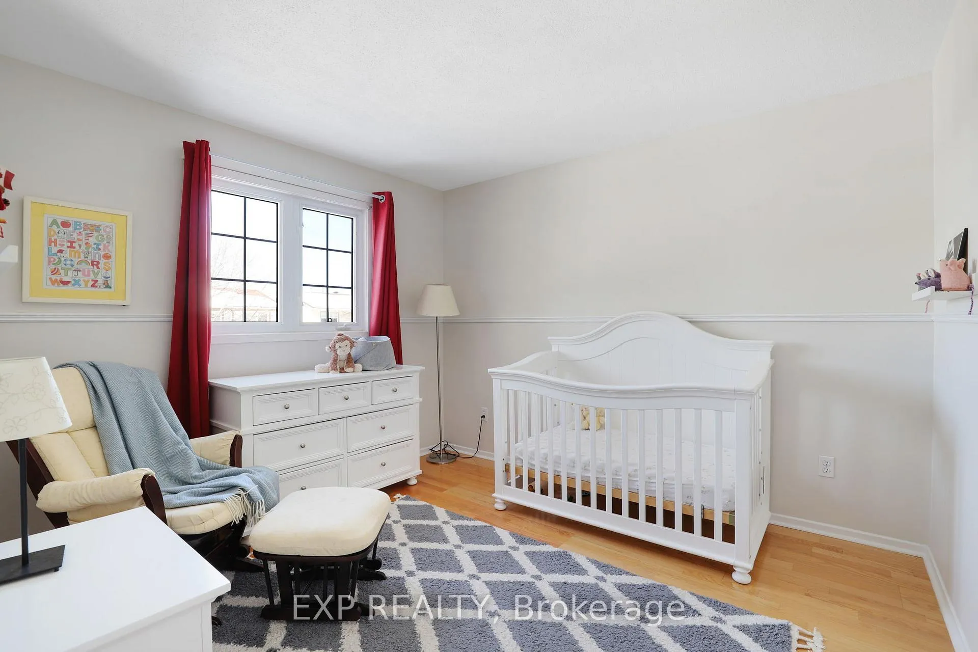 Photo 26 of 39 Barra Avenue, Ottawa, Kanata - Glencairn/Hazeldean — HOMEH