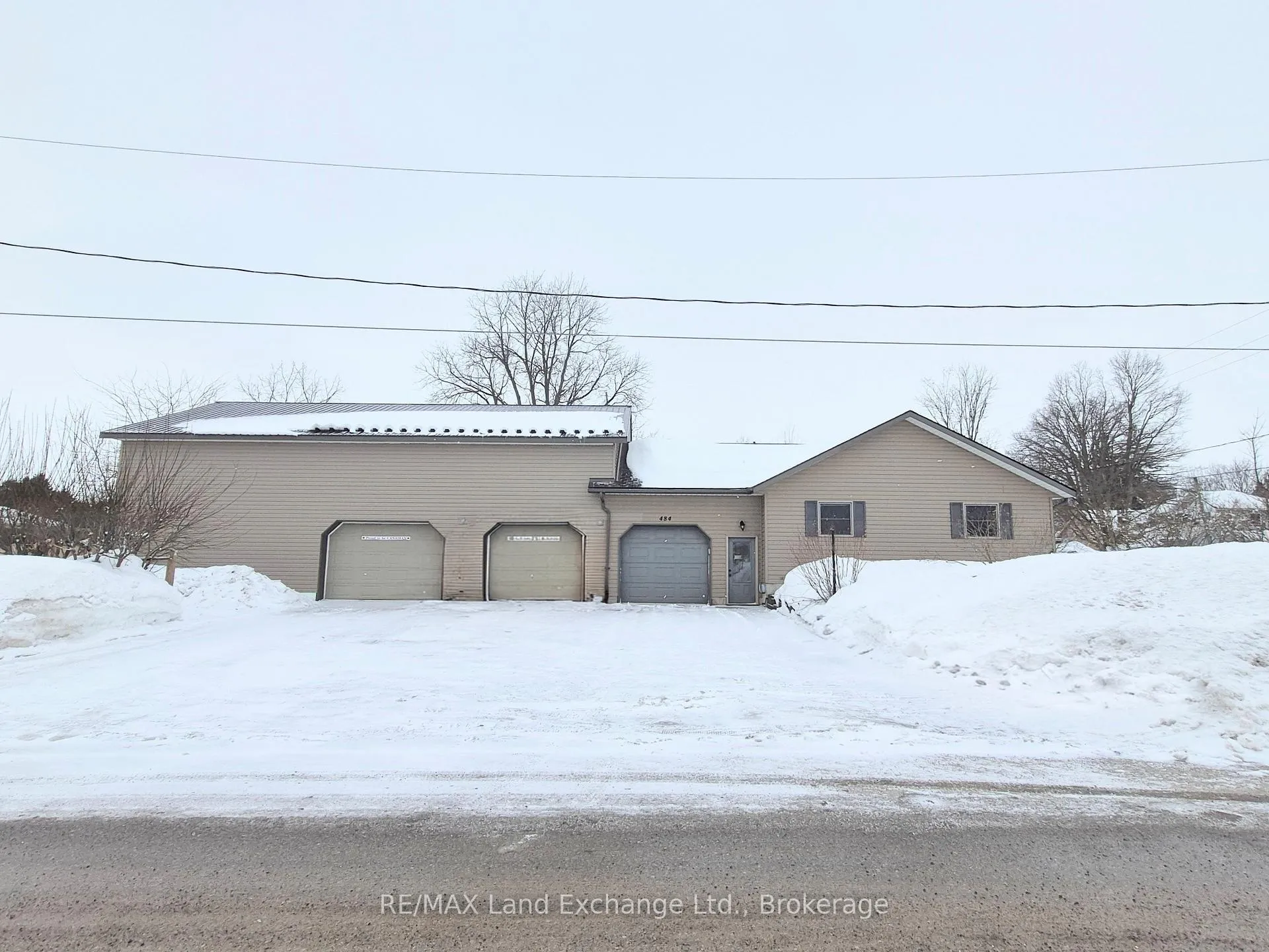 Front of 484 Ludgard Street
