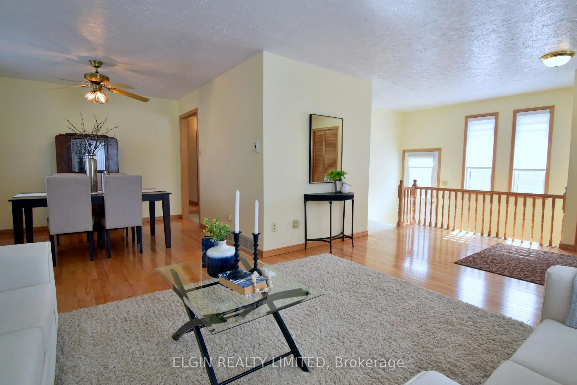 Photo 4 of 10 Palmer Court, St. Thomas — HOMEH