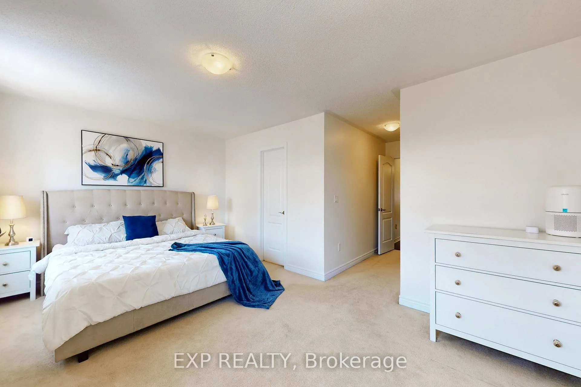 Photo 20 of 61 Buchanan Crescent, Brampton, Credit Valley — HOMEH