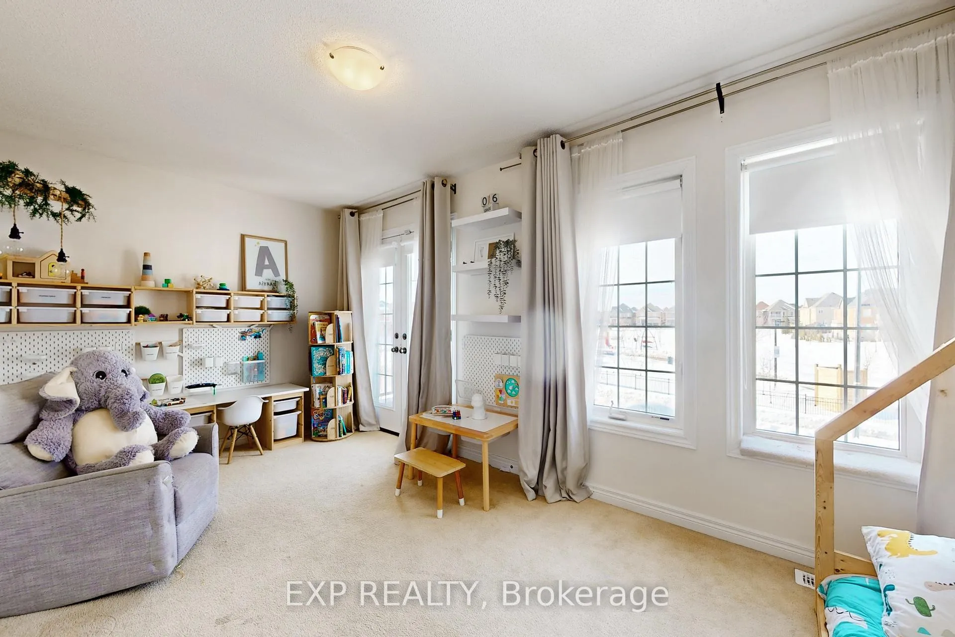Photo 25 of 61 Buchanan Crescent, Brampton, Credit Valley — HOMEH