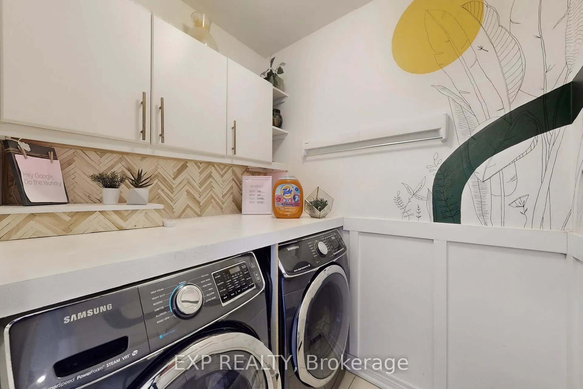 Photo 38 of 61 Buchanan Crescent, Brampton, Credit Valley — HOMEH