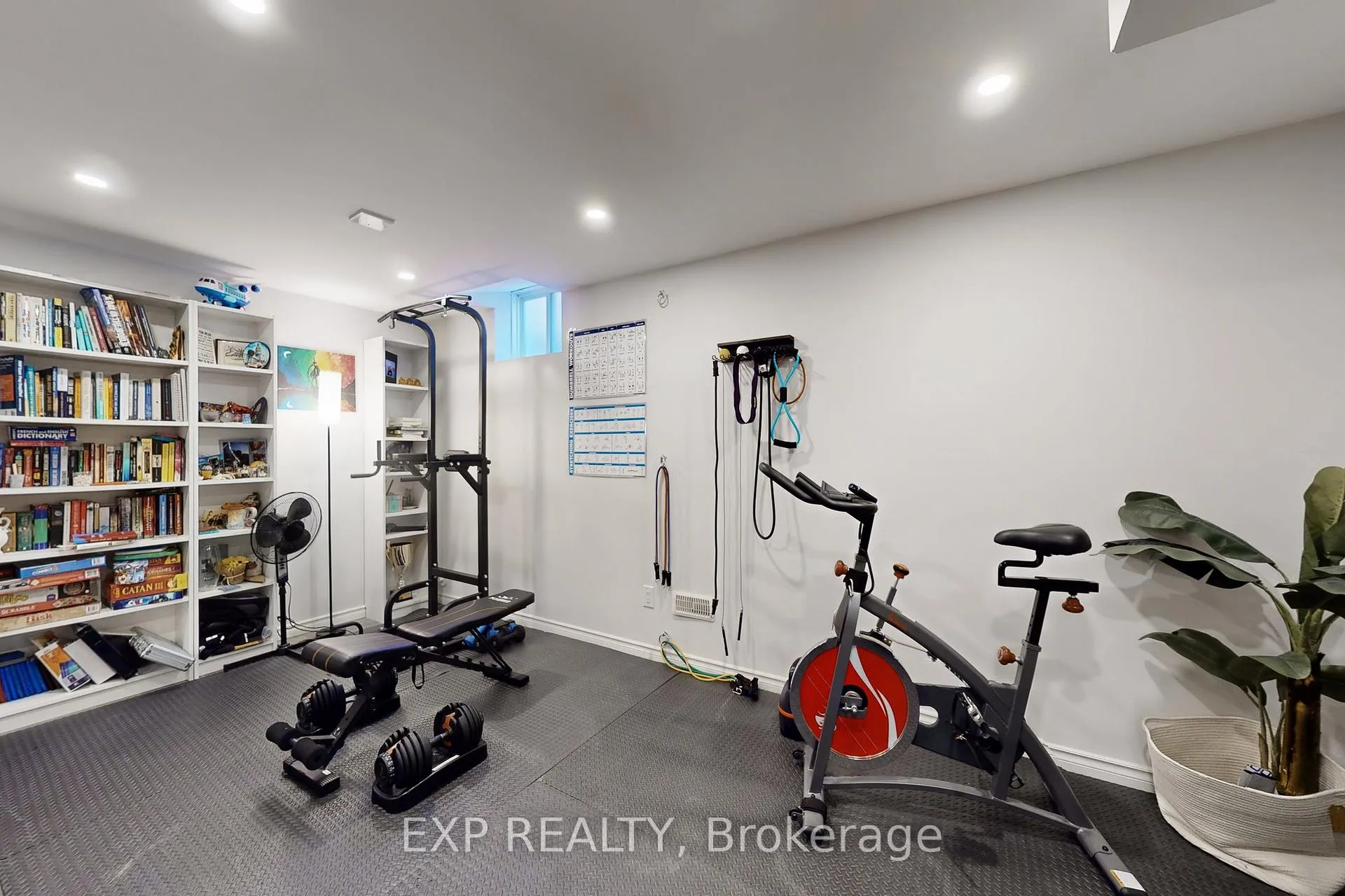 Photo 43 of 61 Buchanan Crescent, Brampton, Credit Valley — HOMEH