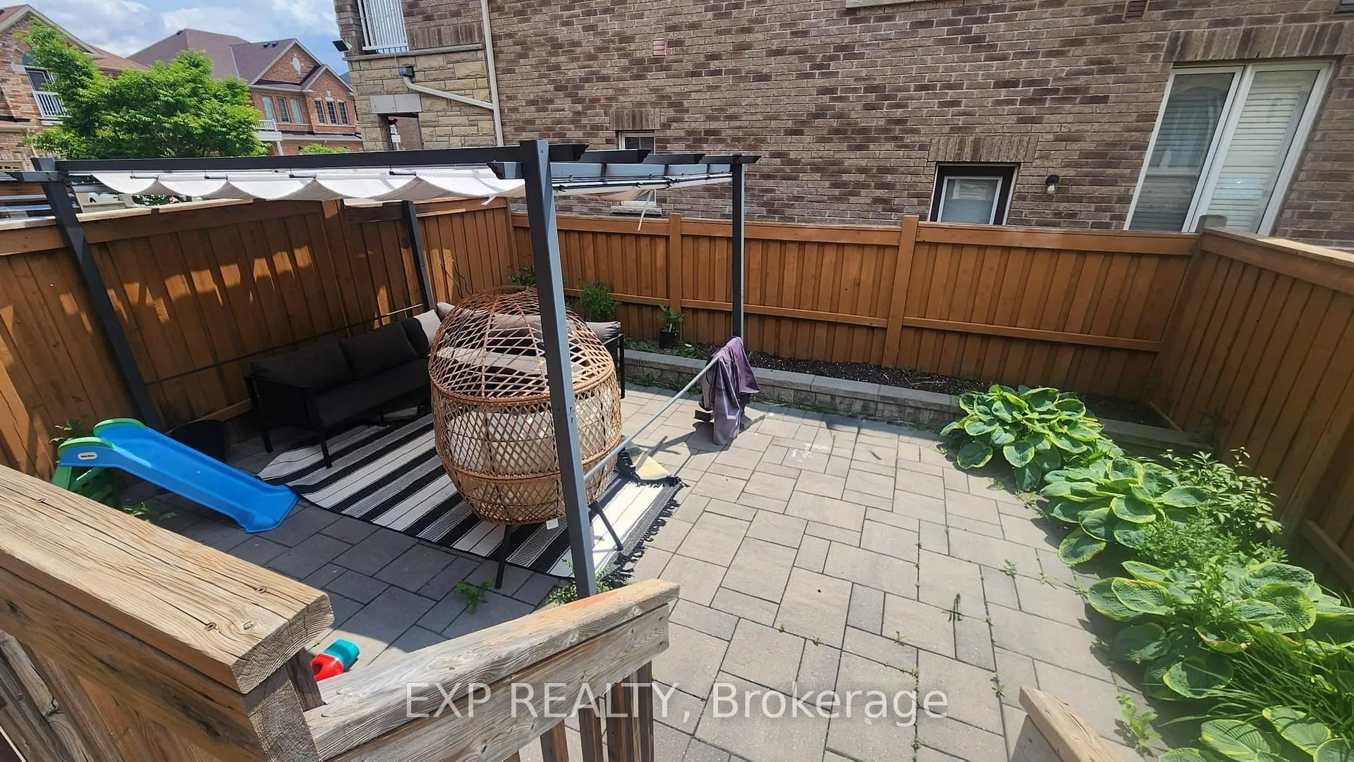 Photo 50 of 61 Buchanan Crescent, Brampton, Credit Valley — HOMEH