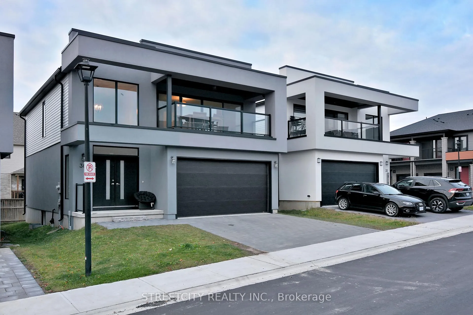 Photo 2 of Unit 30, 1820 Canvas Way, London, North B — HOMEH