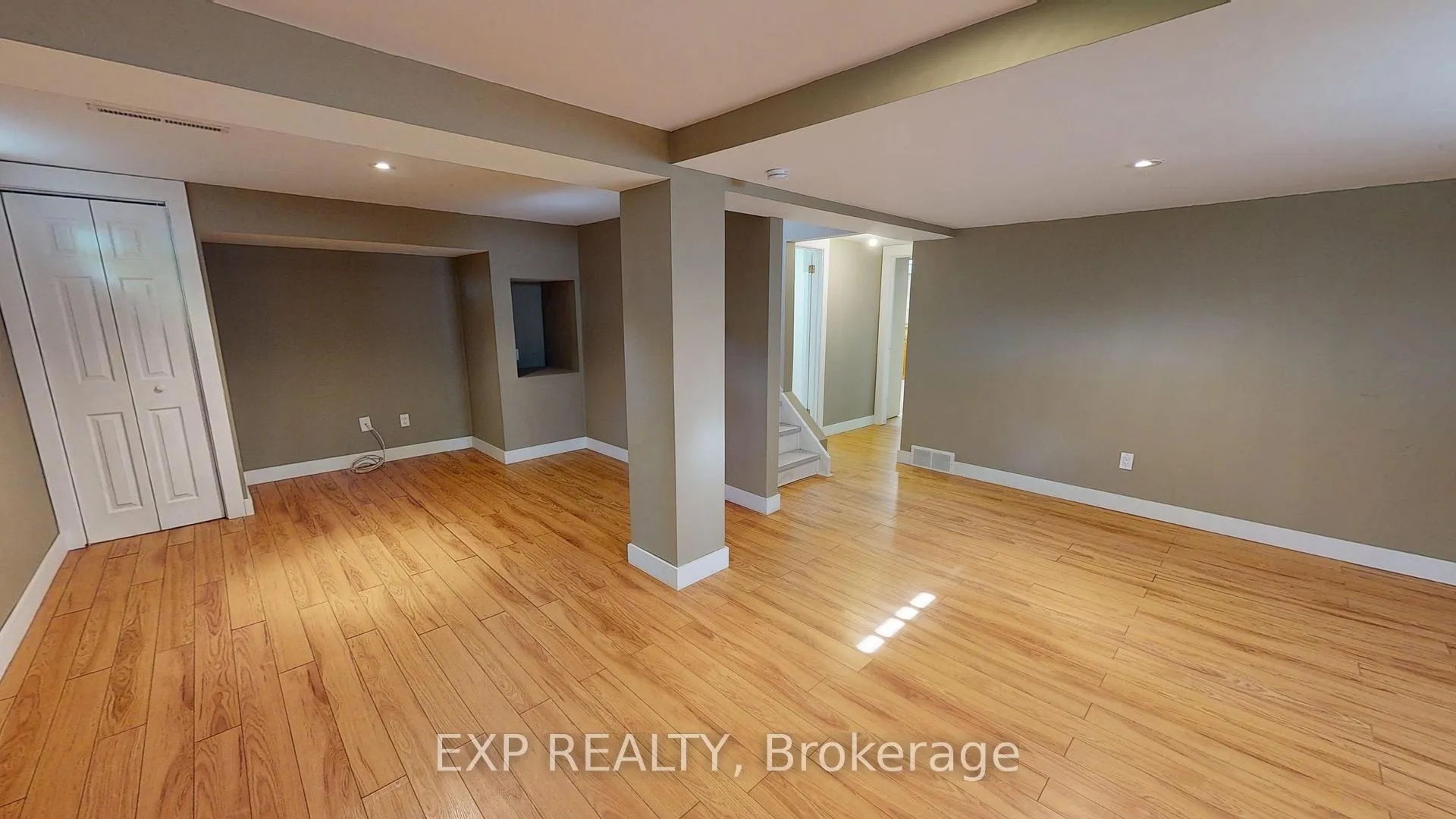 Photo 10 of 3312 Addison Avenue, Niagara Falls, Church's Lane — HOMEH