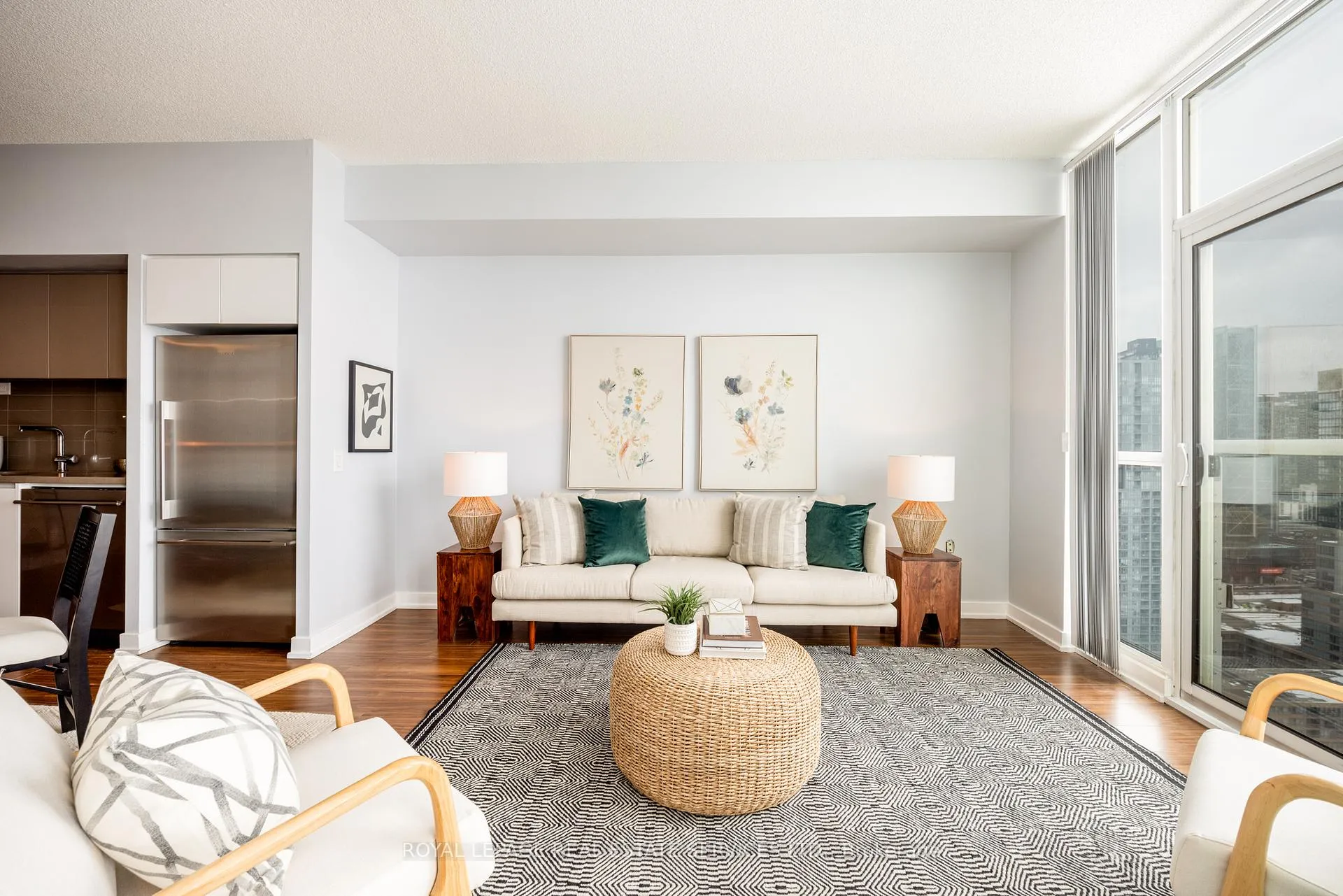 Photo 21 of Unit 3903, 75 Queens Wharf Road, Toronto, Waterfront Communities — HOMEH