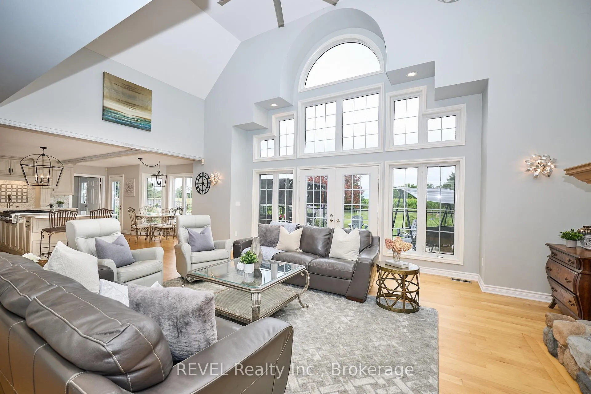 Photo 14 of 717 Metler Road, Pelham, North Pelham — HOMEH