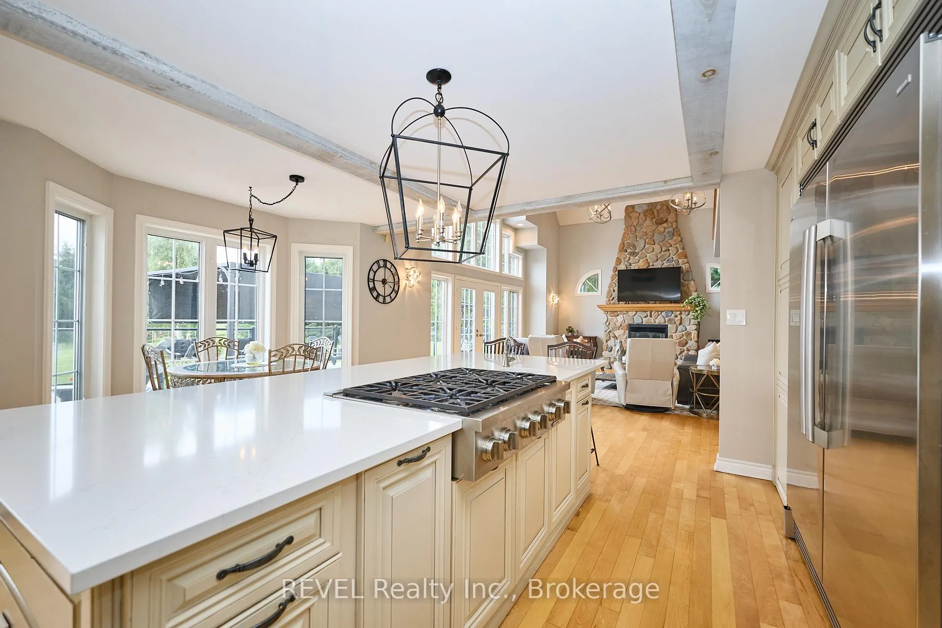 Photo 16 of 717 Metler Road, Pelham, North Pelham — HOMEH