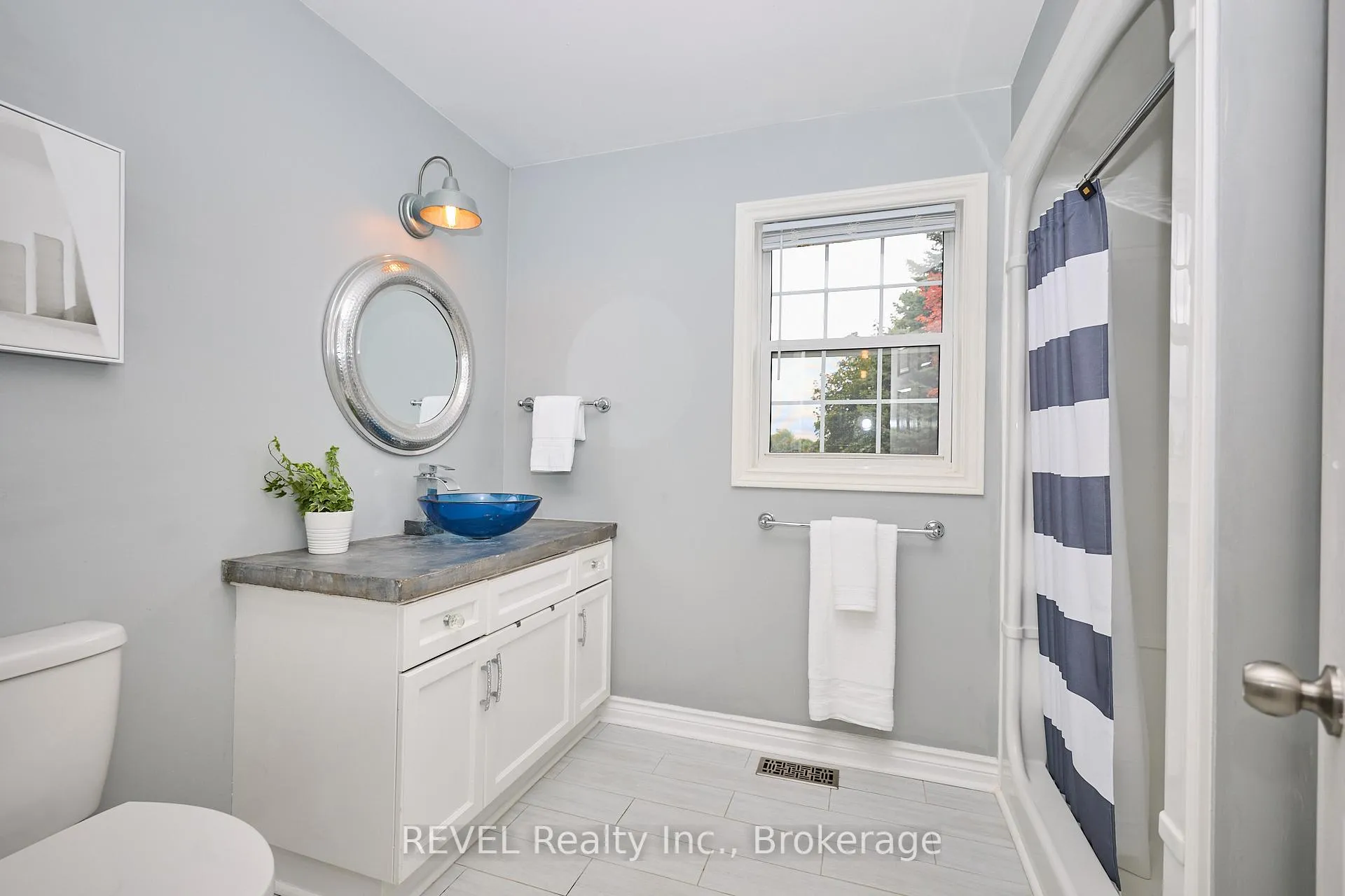 Photo 22 of 717 Metler Road, Pelham, North Pelham — HOMEH
