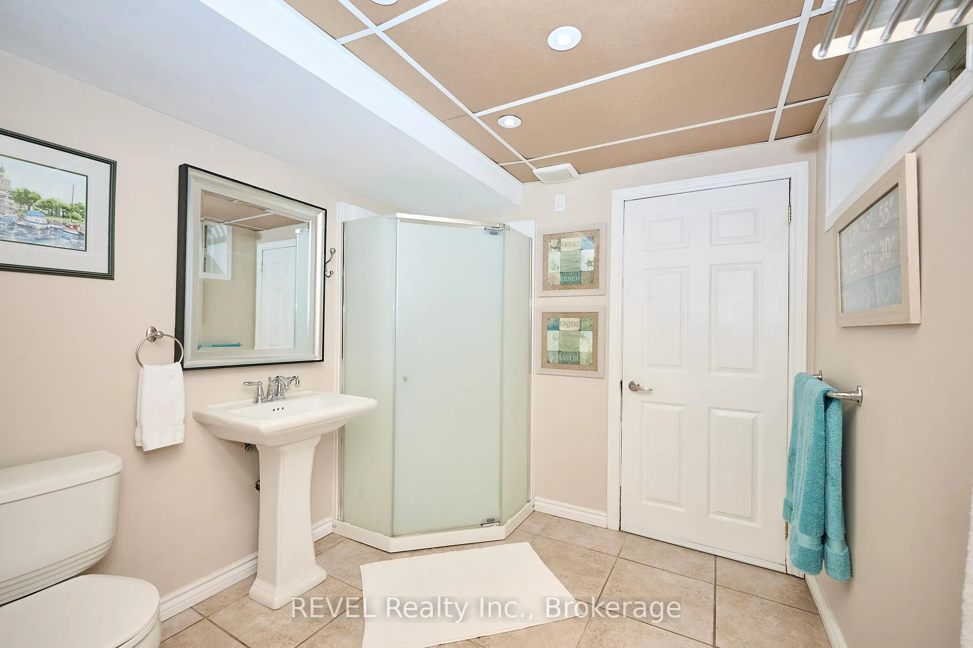 Photo 40 of 717 Metler Road, Pelham, North Pelham — HOMEH