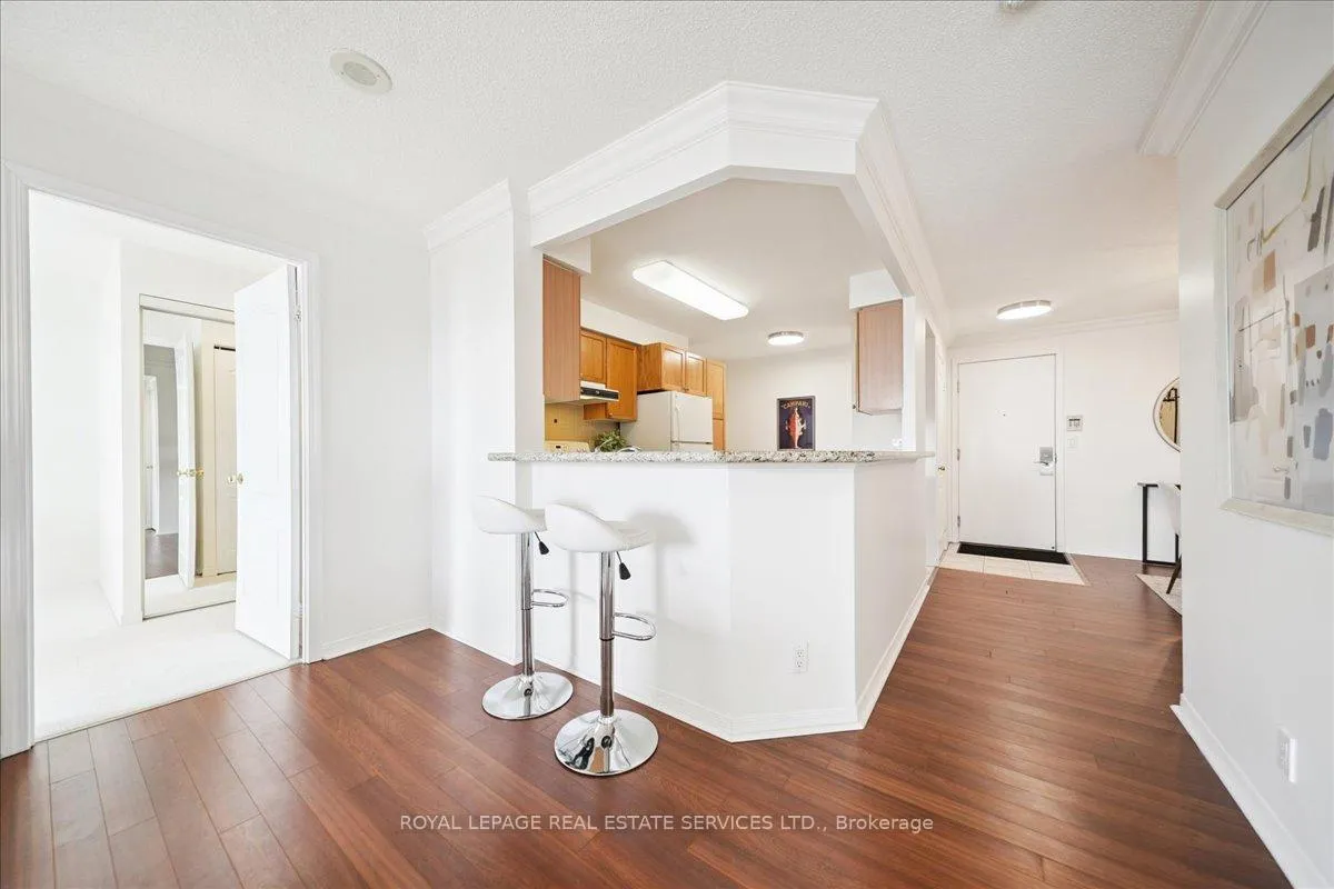 Photo 9 of Unit 1509, 1000 The Esplanade N, Pickering, Town Centre — HOMEH